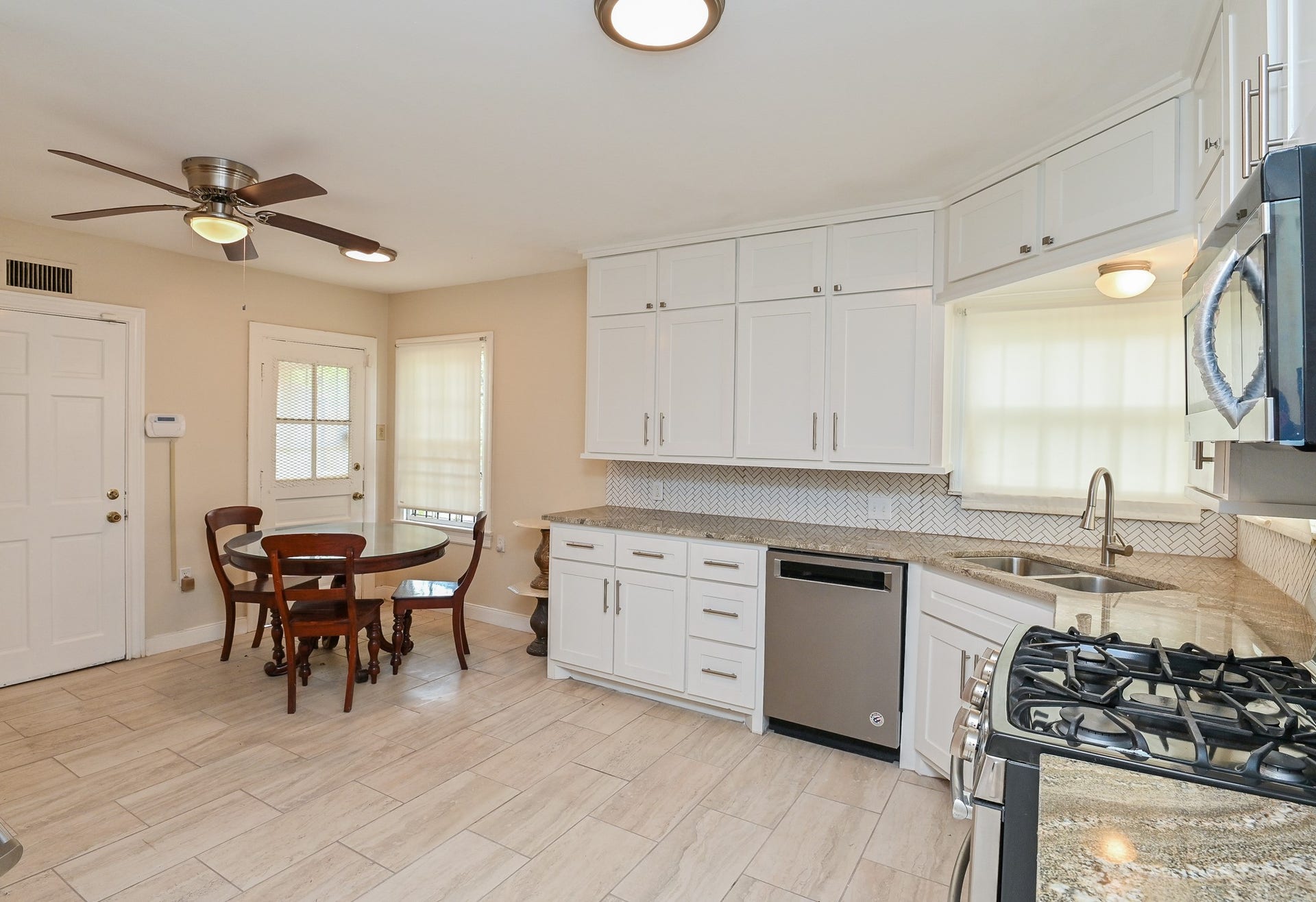 3738 Charleston Street, Houston, TX 77021