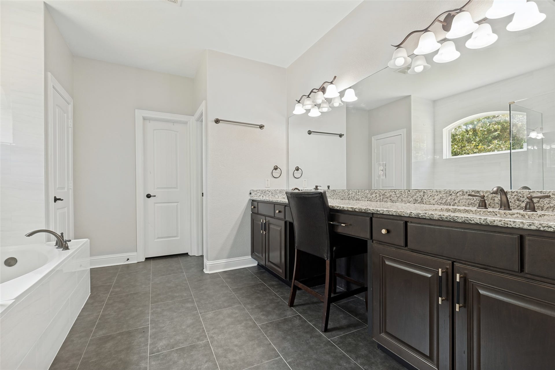22306 Baneberry Road, Magnolia, TX 77355 22306 Baneberry Road, Magnolia, TX 77355