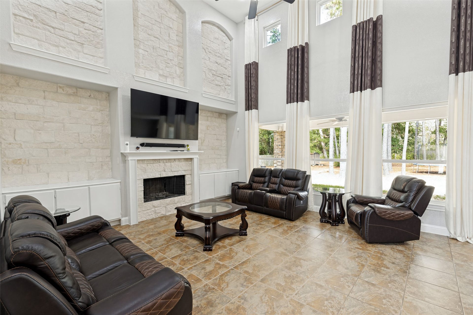 22306 Baneberry Road, Magnolia, TX 77355 22306 Baneberry Road, Magnolia, TX 77355