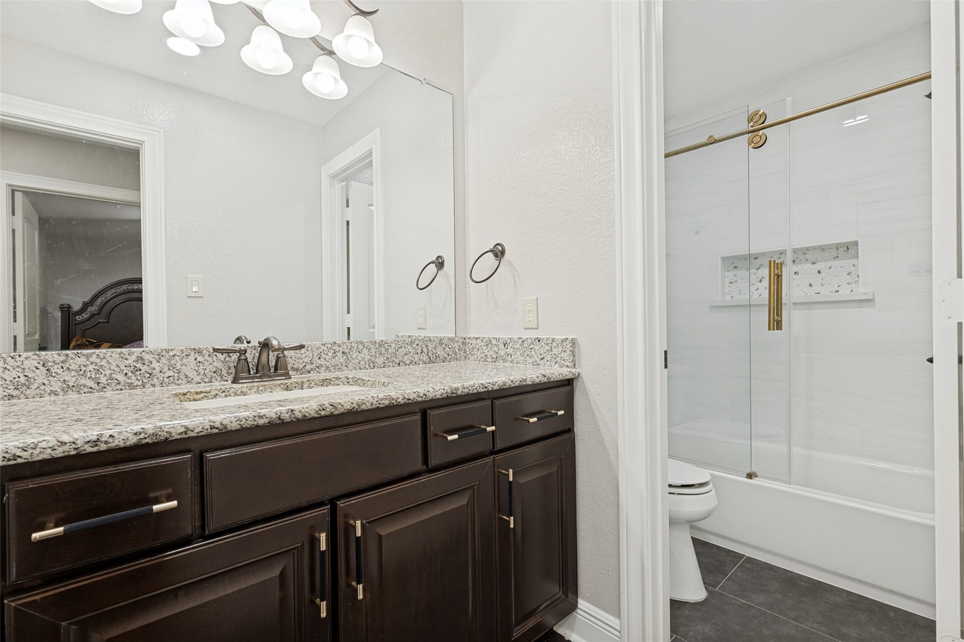 22306 Baneberry Road, Magnolia, TX 77355 22306 Baneberry Road, Magnolia, TX 77355