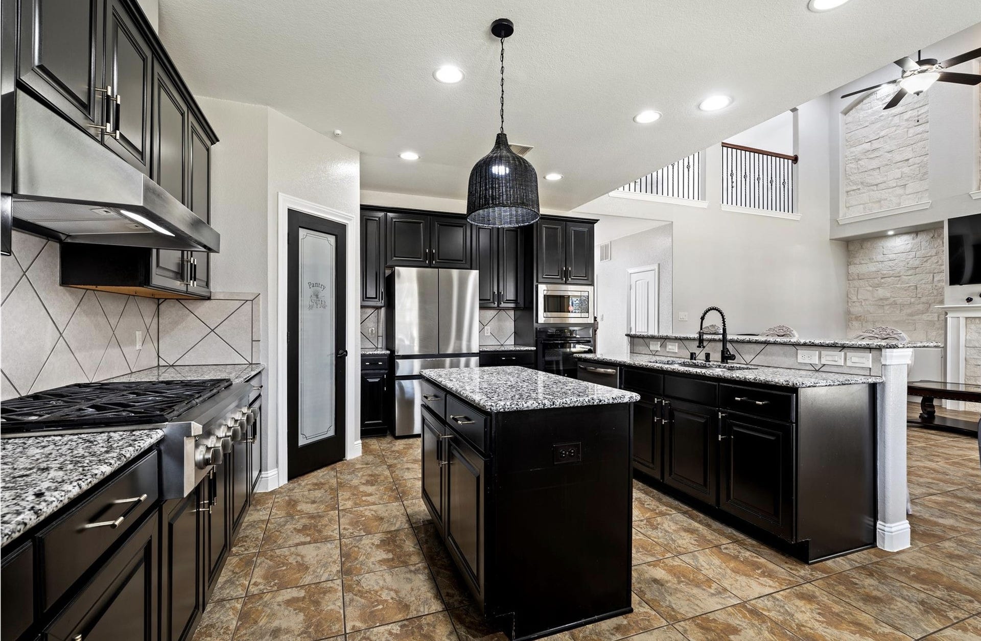 22306 Baneberry Road, Magnolia, TX 77355 22306 Baneberry Road, Magnolia, TX 77355
