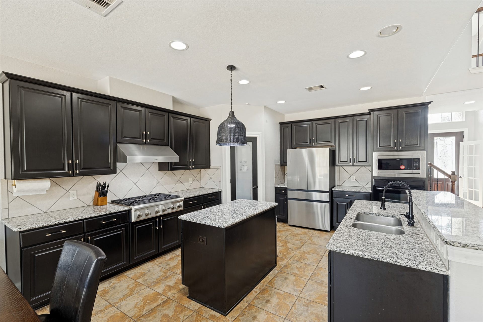 22306 Baneberry Road, Magnolia, TX 77355 22306 Baneberry Road, Magnolia, TX 77355