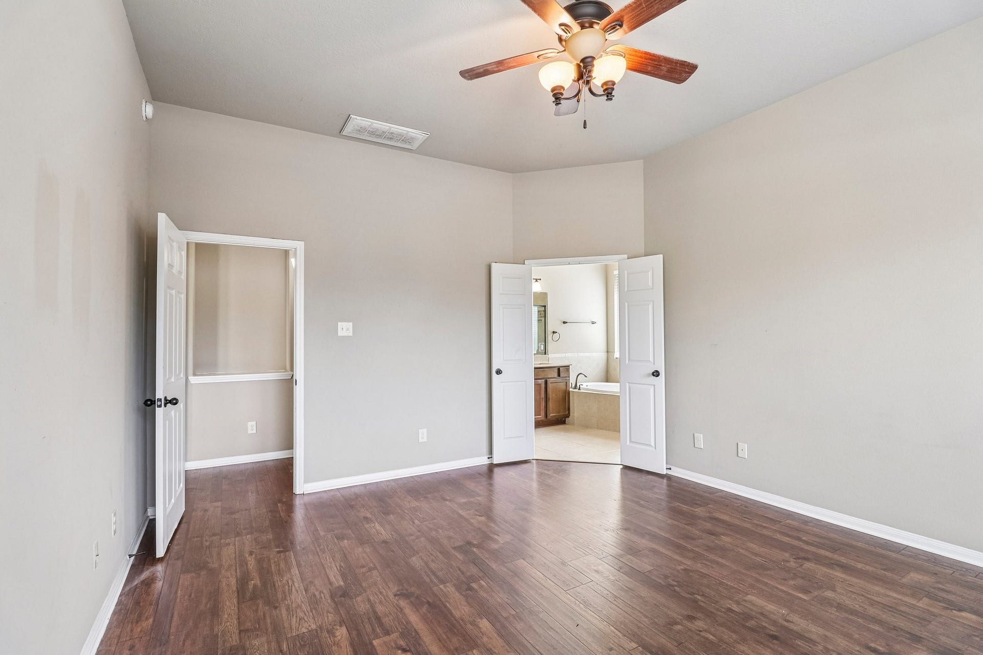 4919 Grand Chateau Lane, Houston, TX 77084
