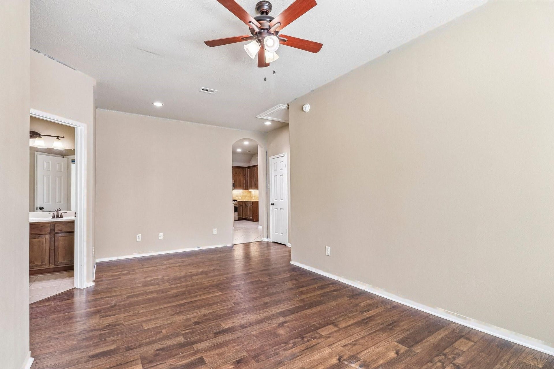 4919 Grand Chateau Lane, Houston, TX 77084