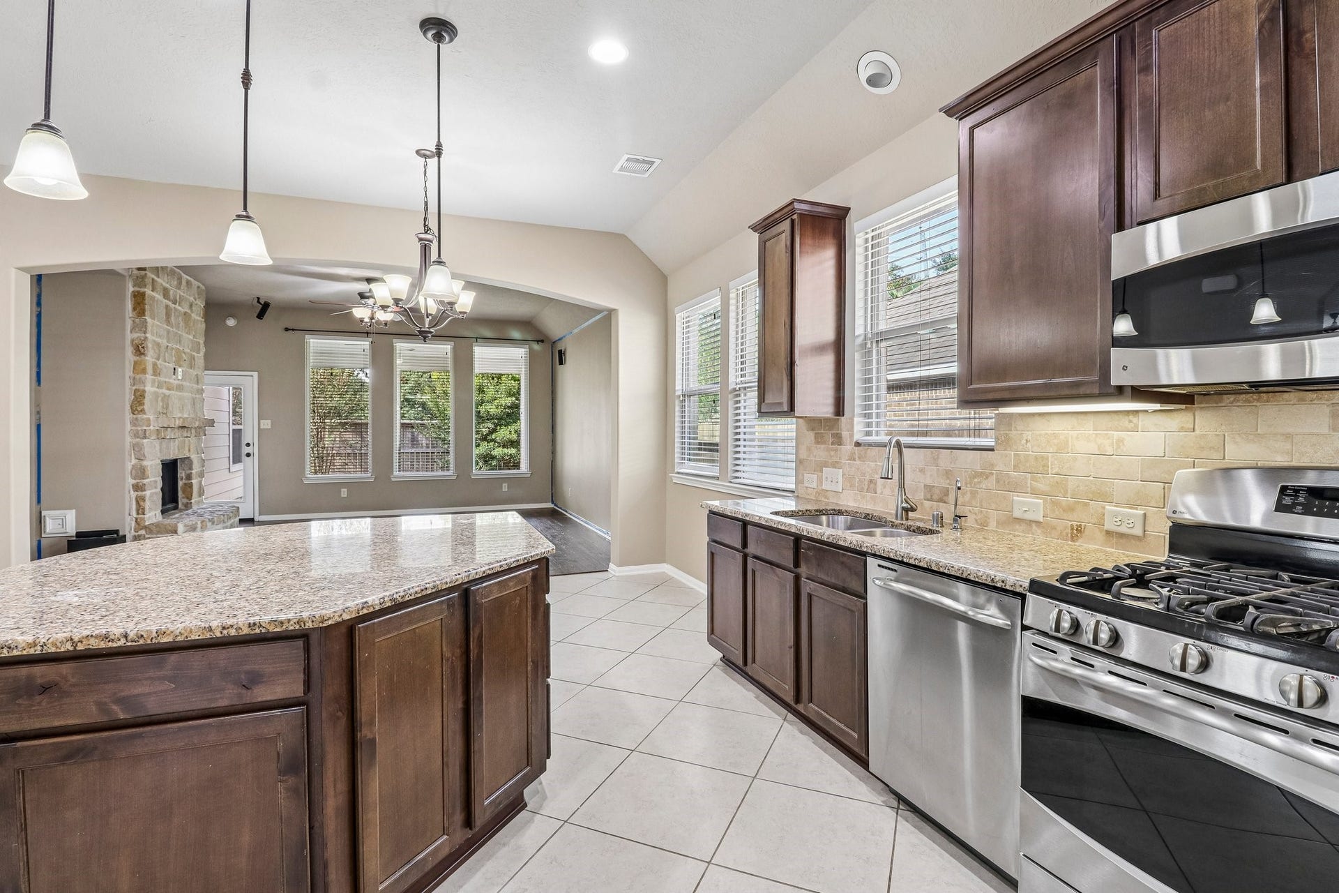 4919 Grand Chateau Lane, Houston, TX 77084