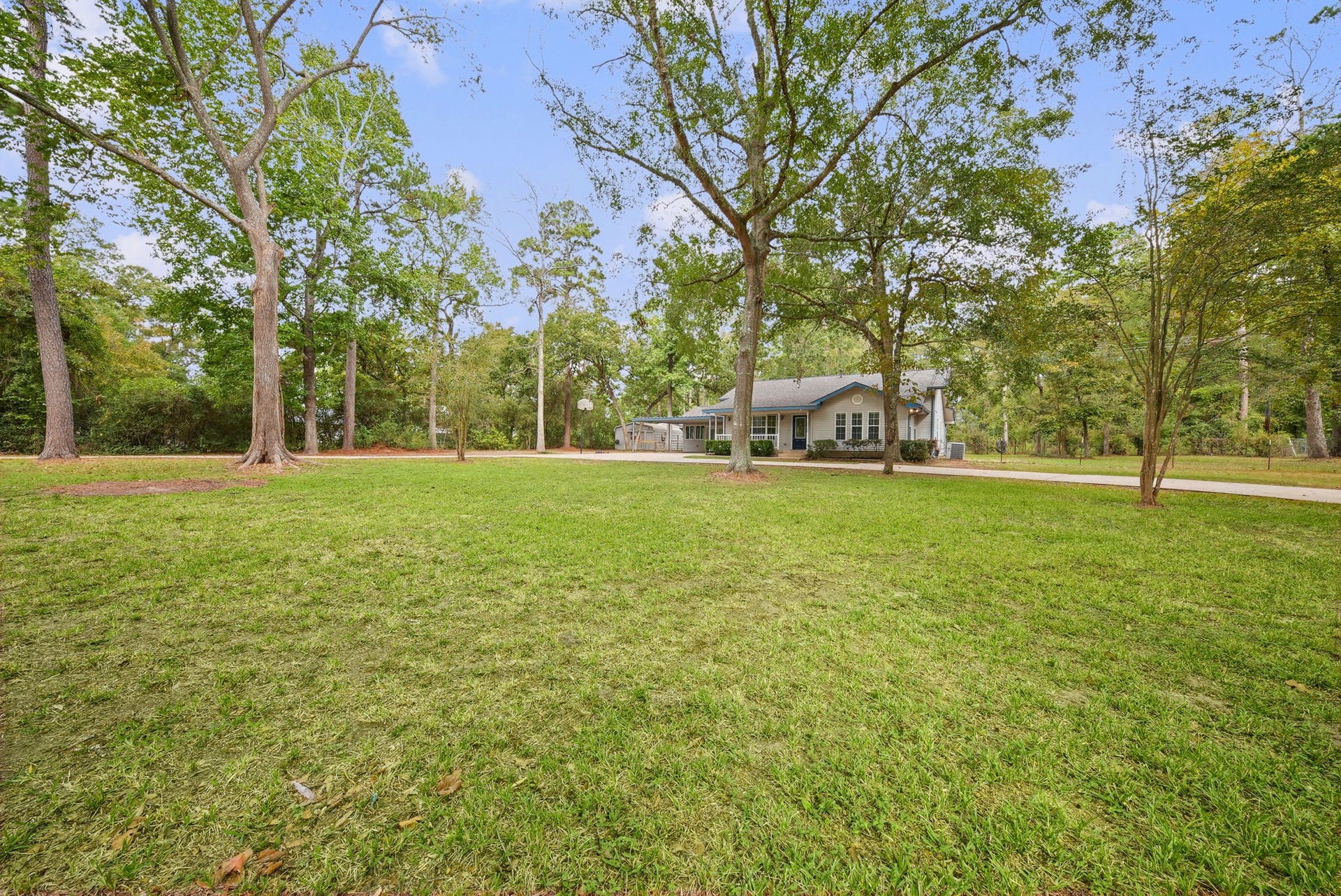 23780 Joseph Road, Hockley, TX 77447