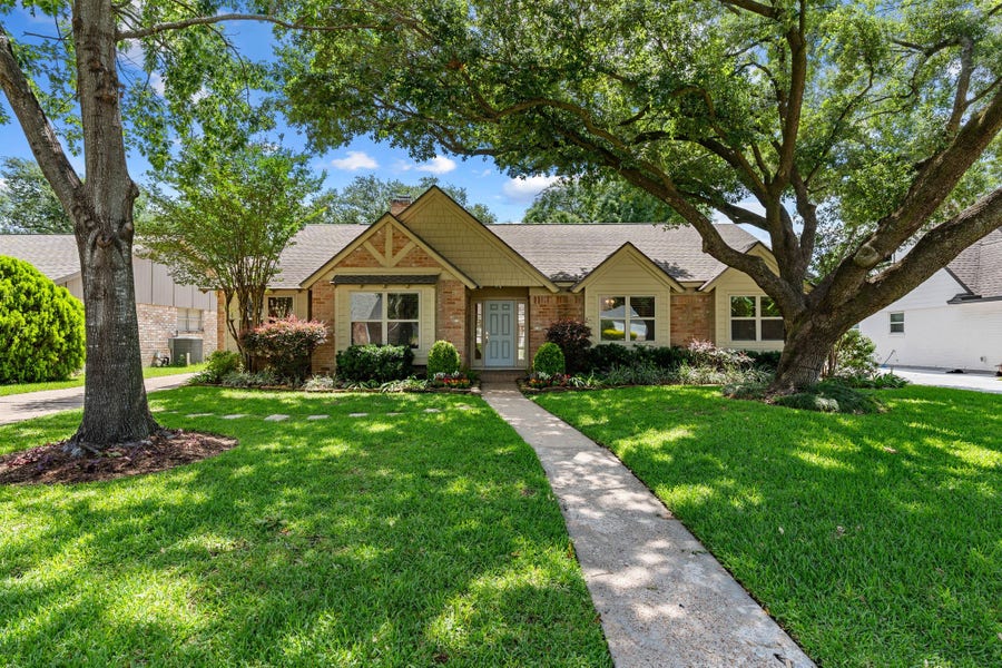 Property photo for 3022 Kevin Lane, Houston, TX