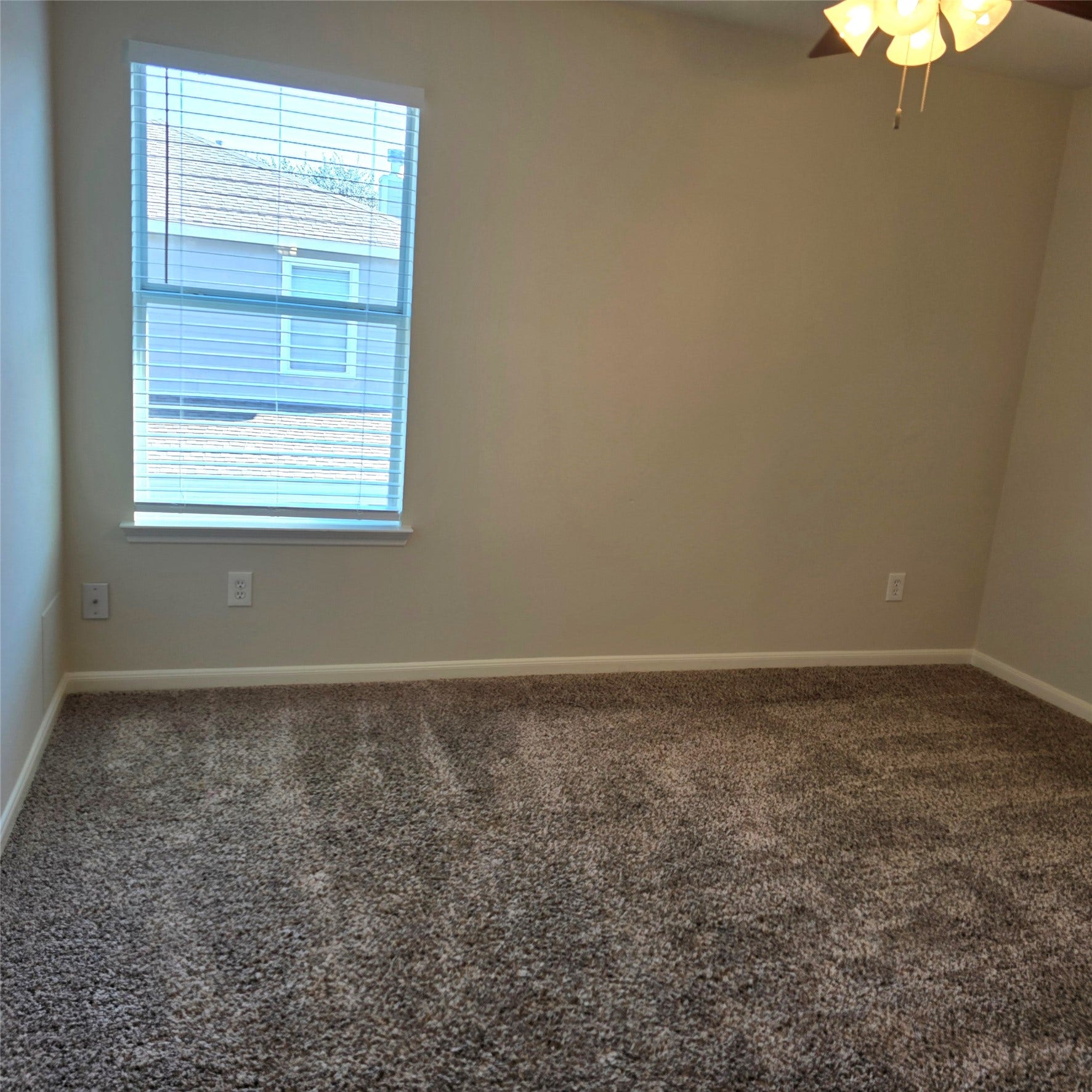12006 Audubon Hill Court, Houston, TX 77038 3rd bedroom upstairs.