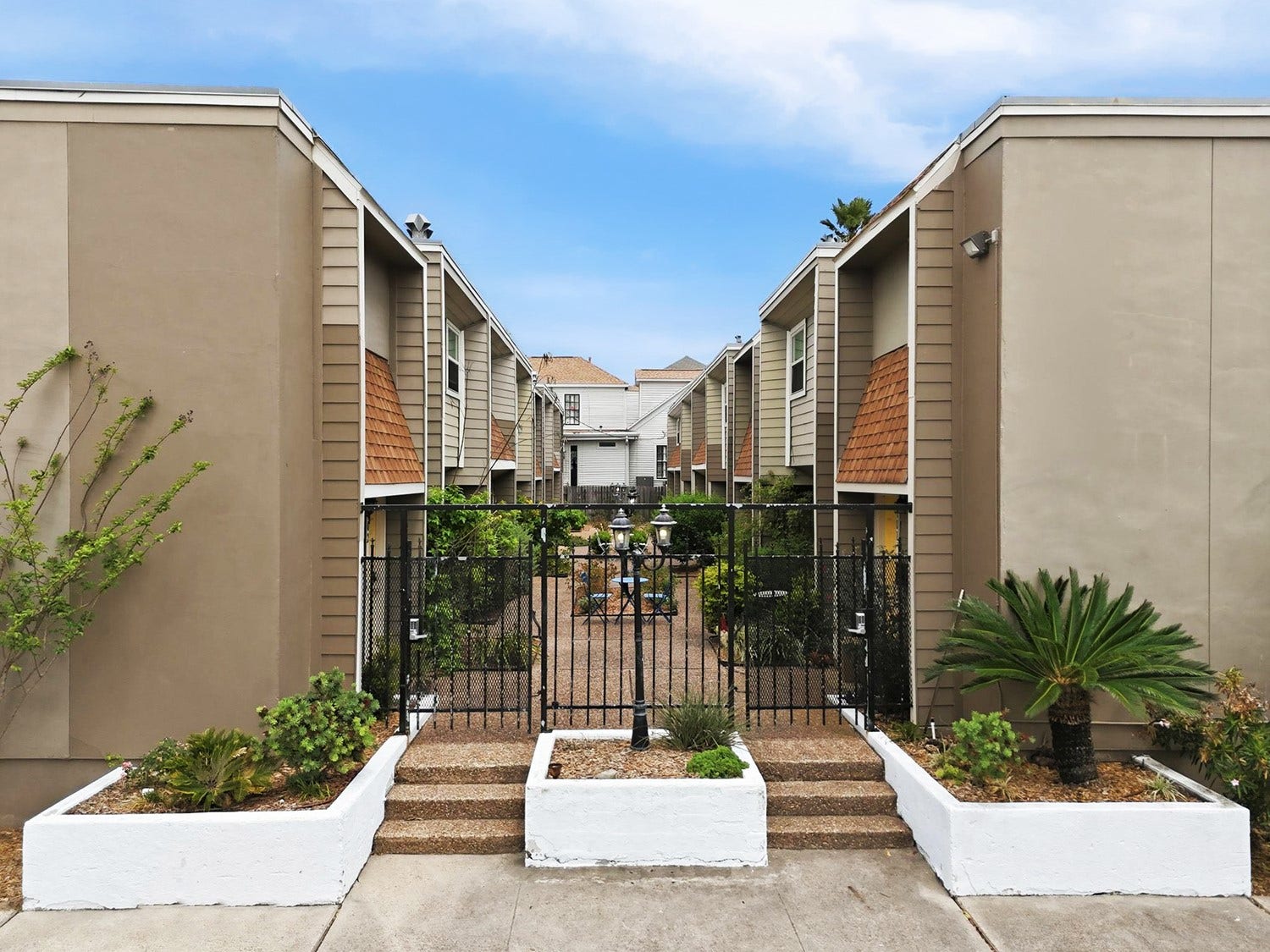 424 15th Street, #104, Galveston, TX 77550 424 15th Street, #104, Galveston, TX 77550