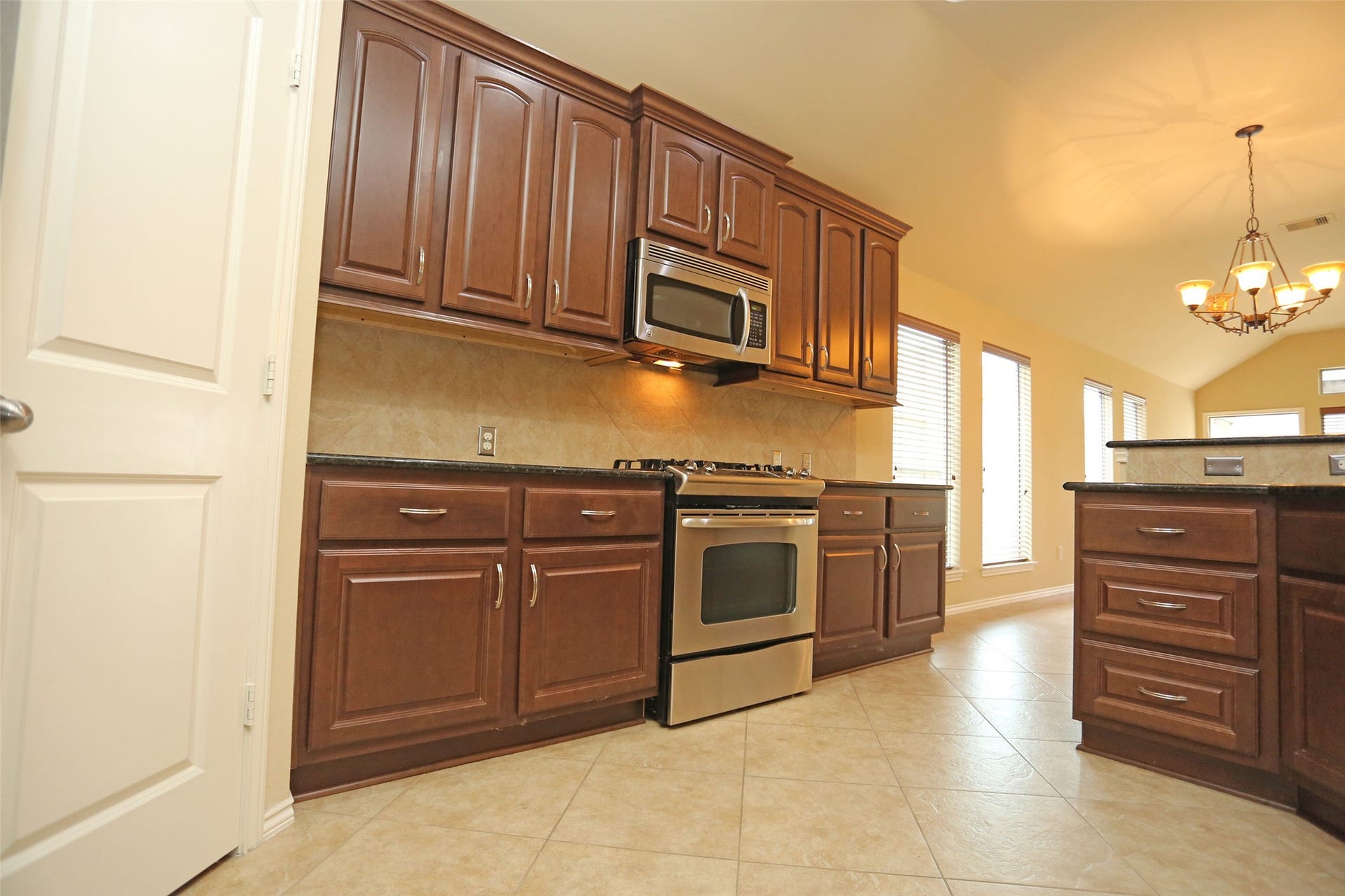 3107 Crystal Cascade Lane, League City, TX 77573 3107 Crystal Cascade Lane, League City, TX 77573