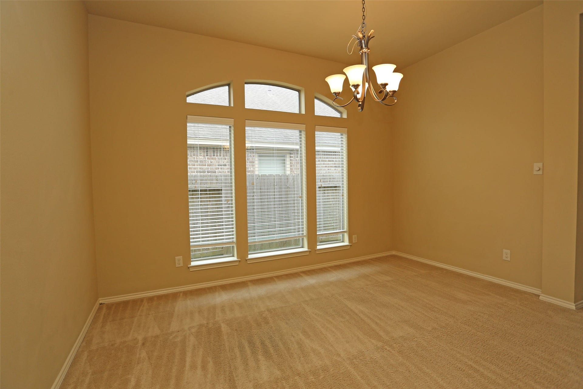 3107 Crystal Cascade Lane, League City, TX 77573 3107 Crystal Cascade Lane, League City, TX 77573