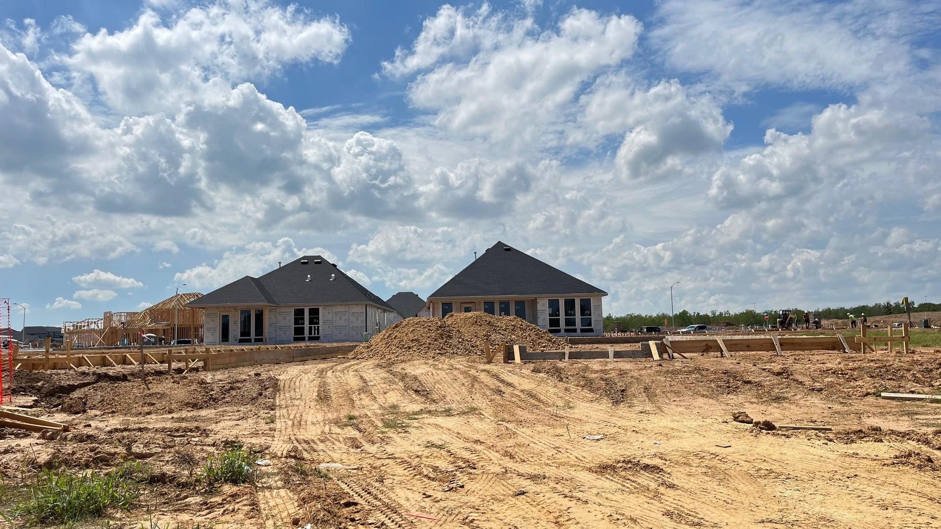 3318 Nautical Mile Drive, Dickinson, TX 77539 3318 Nautical Mile Drive, Dickinson, TX 77539