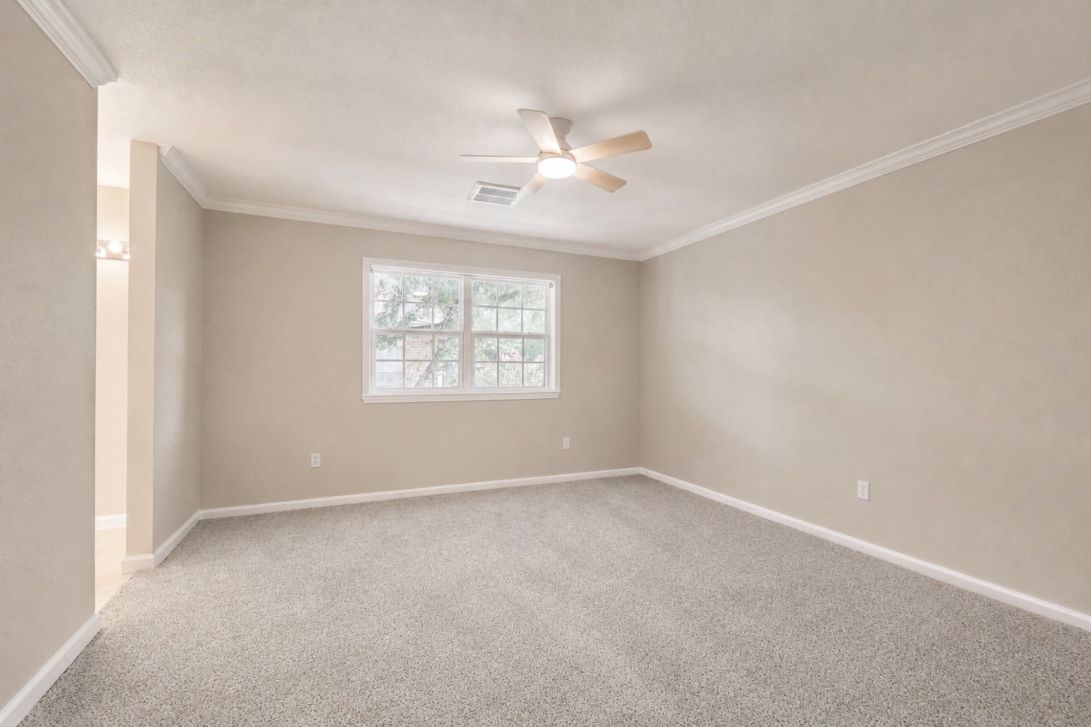 1687 W Sam Houston Parkway S, Houston, TX 77042 Primary Bedroom