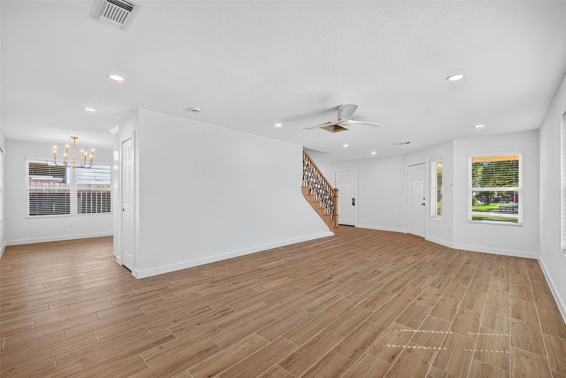 12615 Verdant Brook Drive, Houston, TX 77085 12615 Verdant Brook Drive, Houston, TX 77085