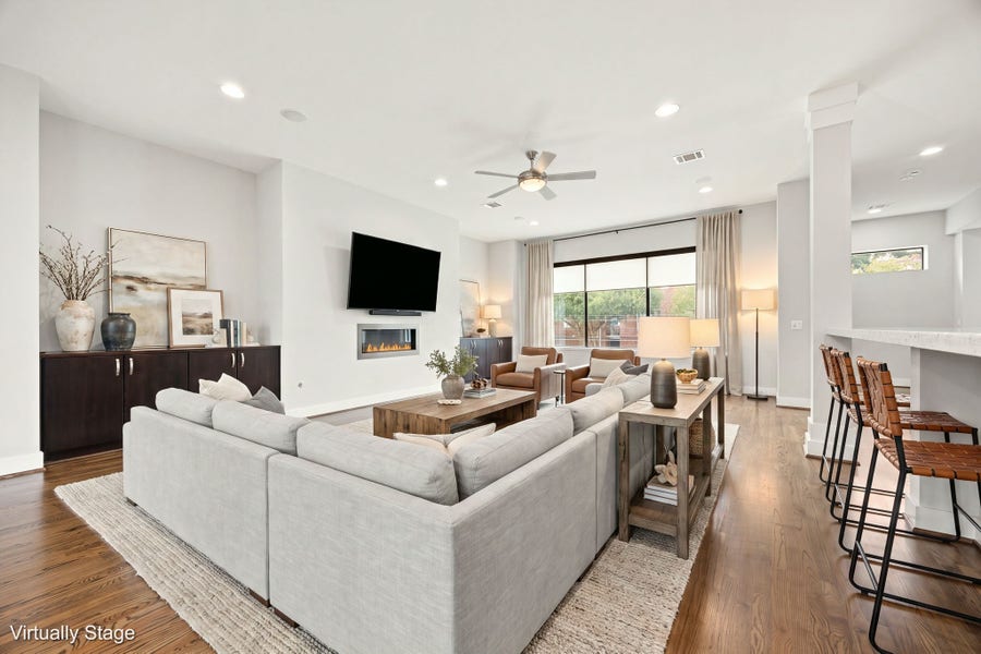 Property photo for 307 Knox Street, Houston, TX