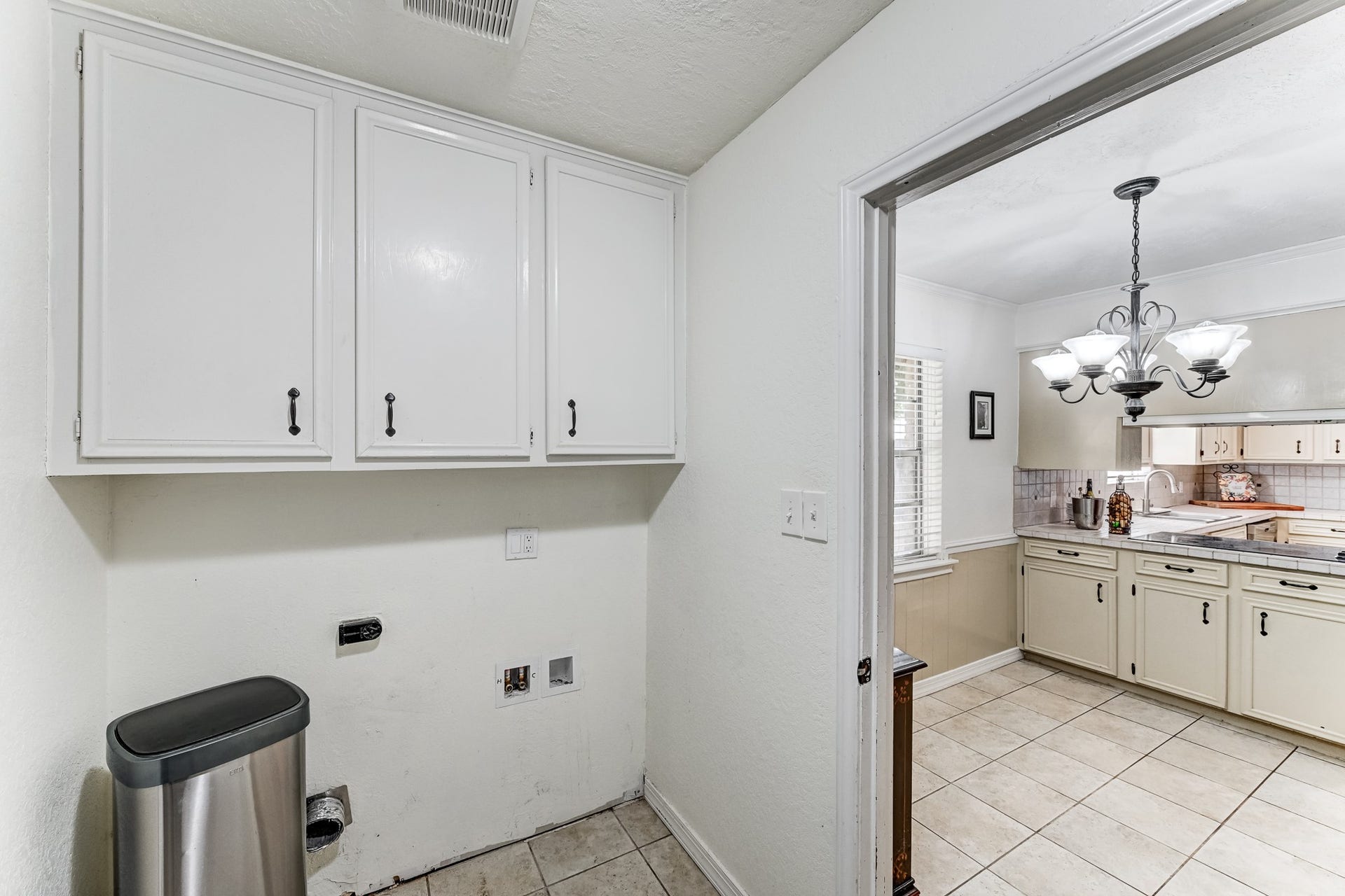 1130 Old Mill Lane, Houston, TX 77073 1130 Old Mill Lane, Houston, TX 77073