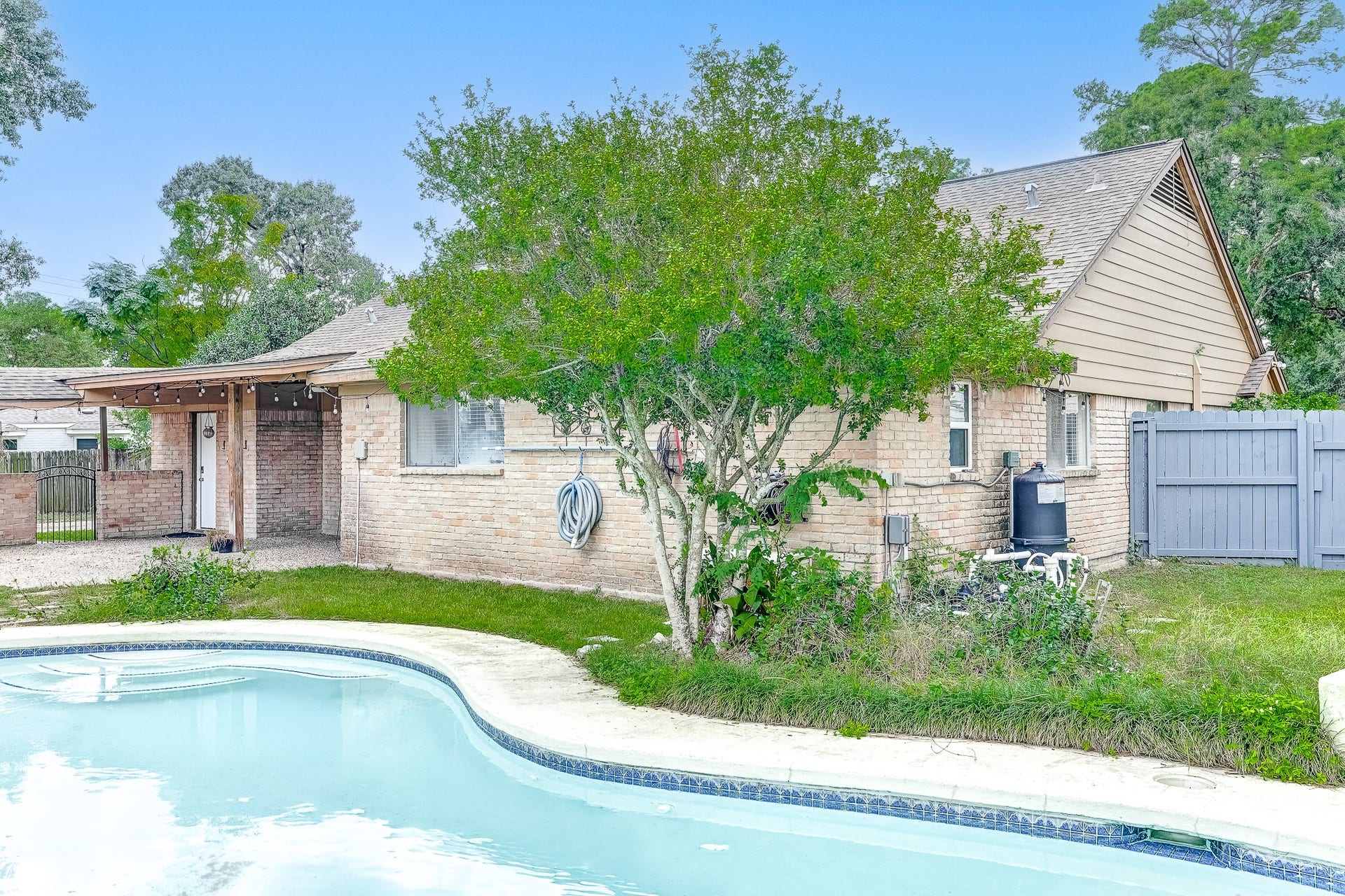 1130 Old Mill Lane, Houston, TX 77073 1130 Old Mill Lane, Houston, TX 77073