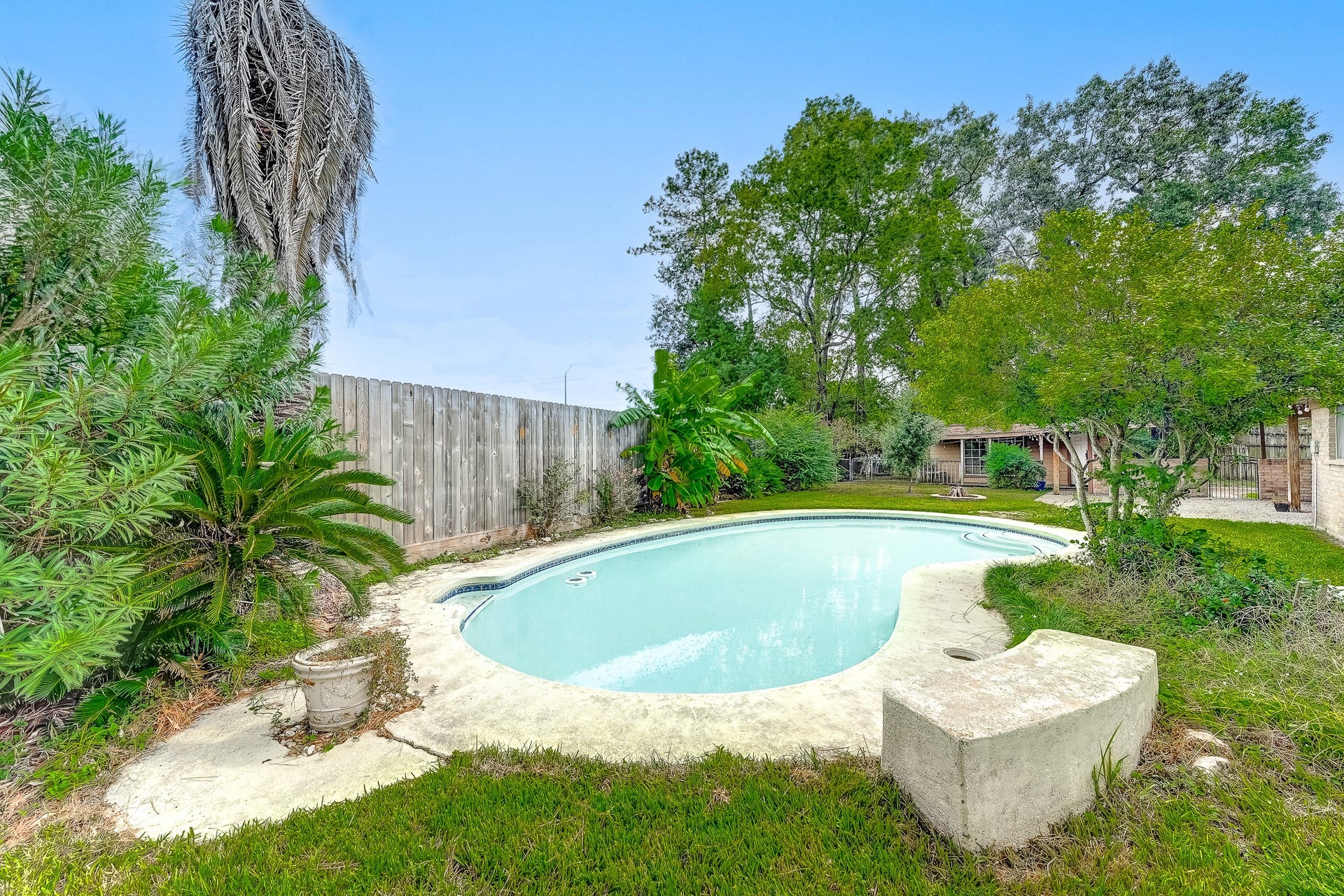1130 Old Mill Lane, Houston, TX 77073 1130 Old Mill Lane, Houston, TX 77073