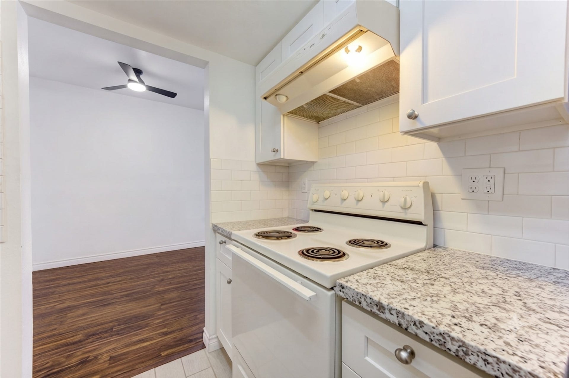 830 Threadneedle Street, #224, Houston, TX 77079 830 Threadneedle Street, #224, Houston, TX 77079