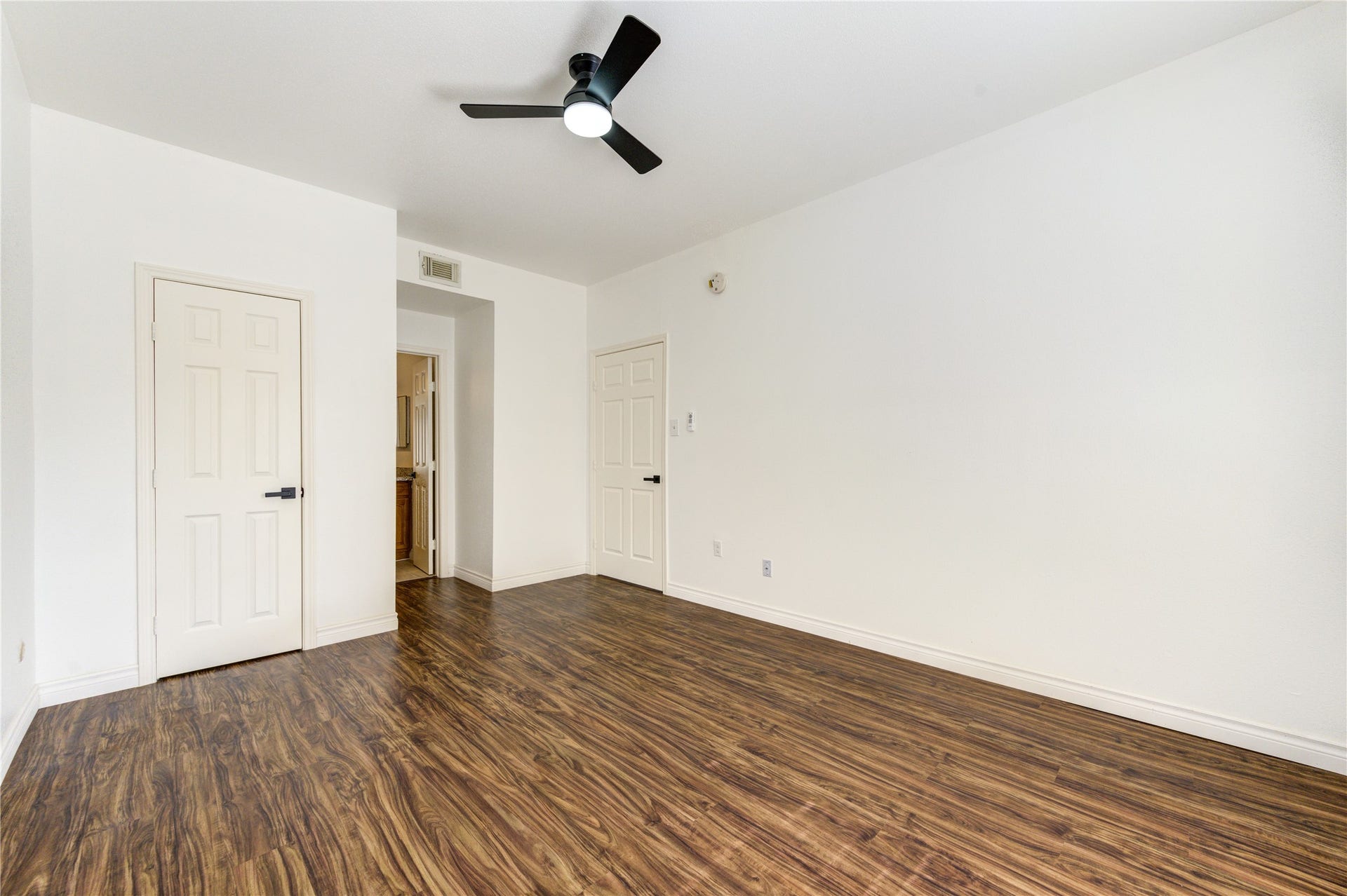 830 Threadneedle Street, #224, Houston, TX 77079 830 Threadneedle Street, #224, Houston, TX 77079