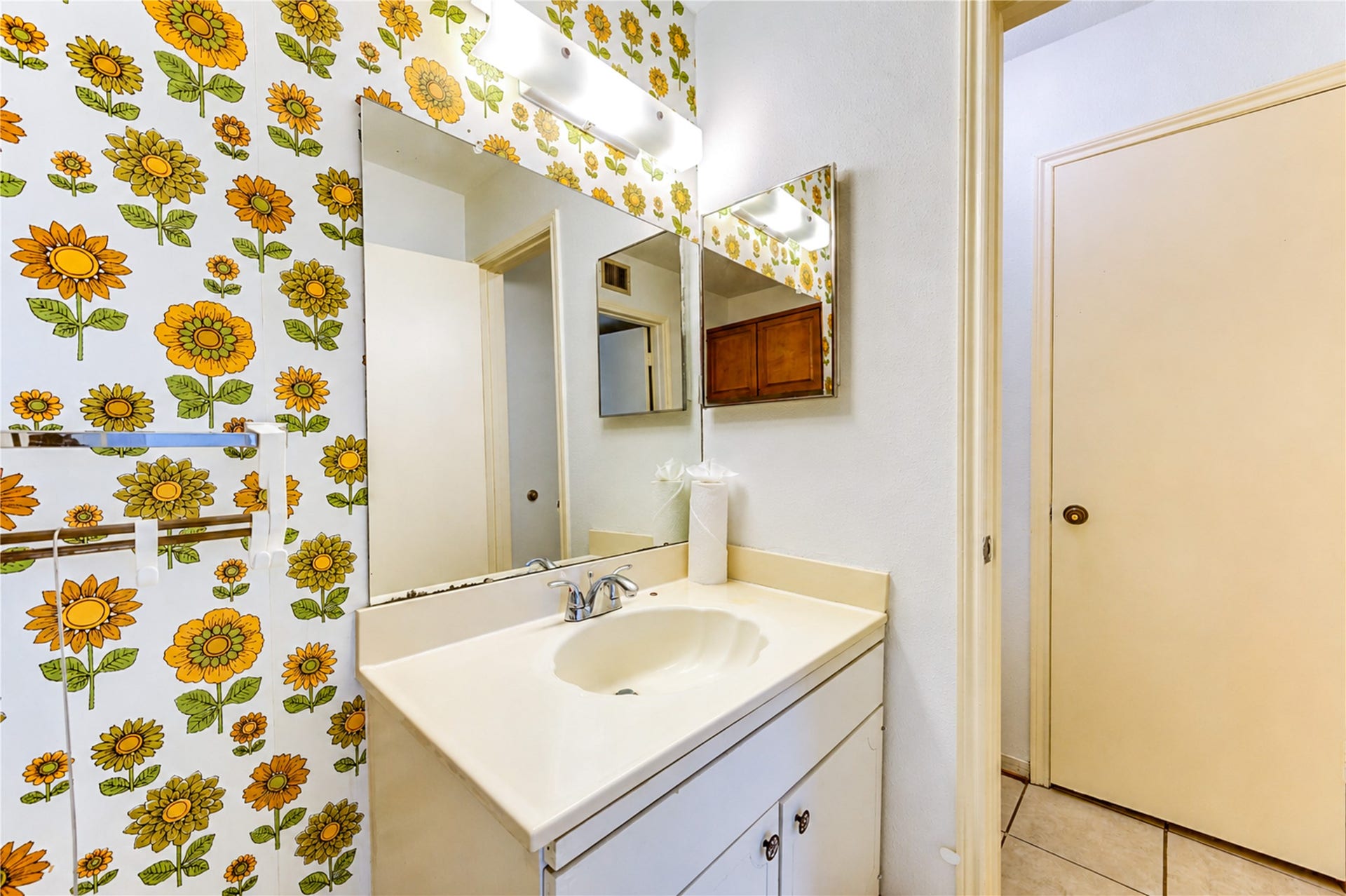 830 Threadneedle Street, #224, Houston, TX 77079 830 Threadneedle Street, #224, Houston, TX 77079