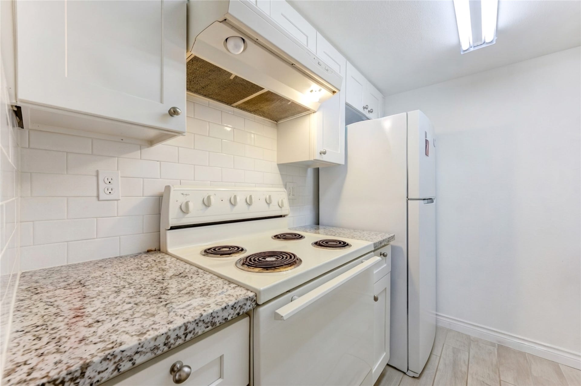 830 Threadneedle Street, #224, Houston, TX 77079 830 Threadneedle Street, #224, Houston, TX 77079