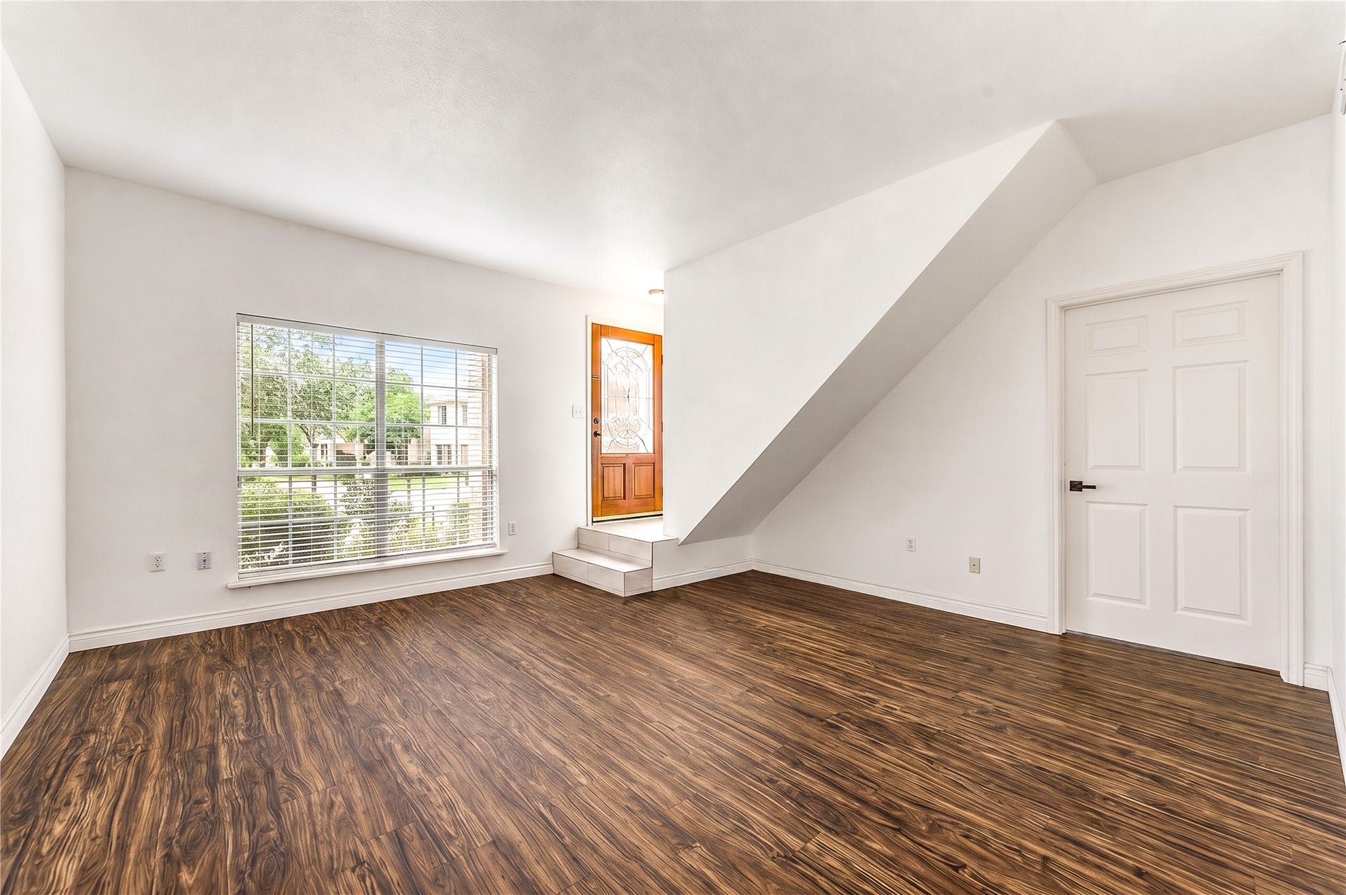 830 Threadneedle Street, #224, Houston, TX 77079 830 Threadneedle Street, #224, Houston, TX 77079