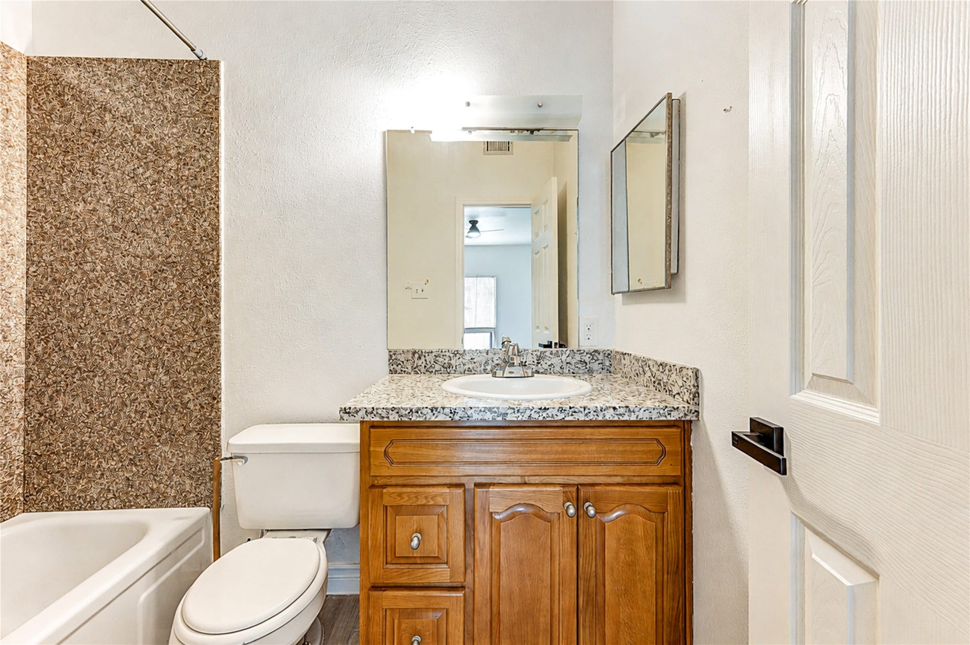 830 Threadneedle Street, #224, Houston, TX 77079 830 Threadneedle Street, #224, Houston, TX 77079