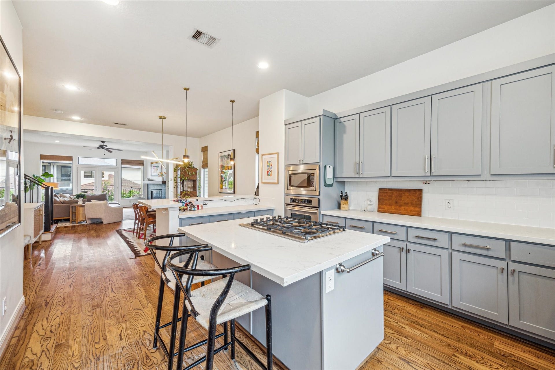 4322 Blossom Street, Houston, TX 77007