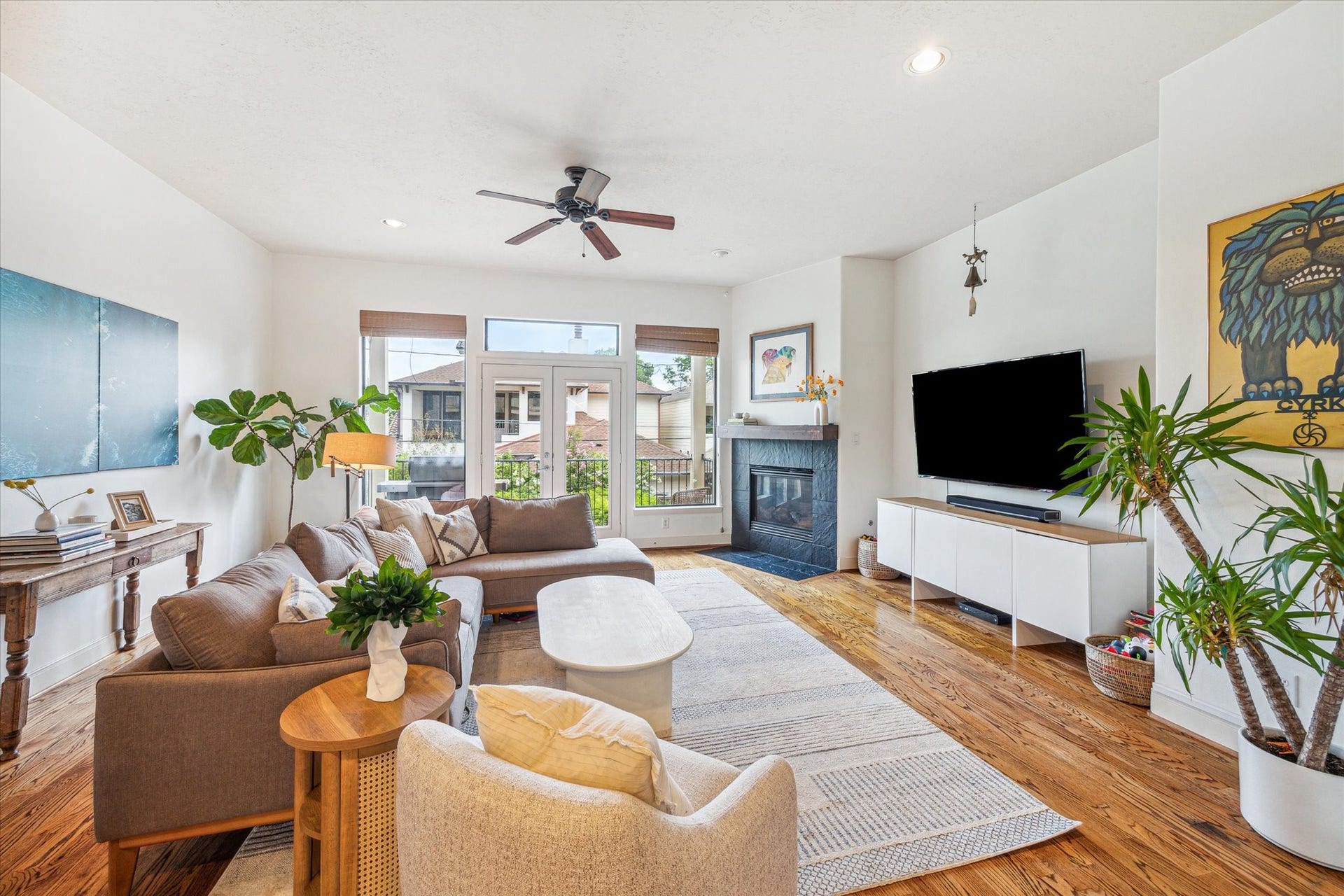 4322 Blossom Street, Houston, TX 77007