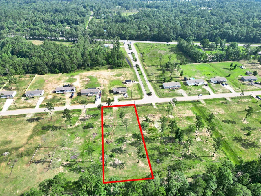 Property photo for 20039 Kincaid Drive, Conroe, TX