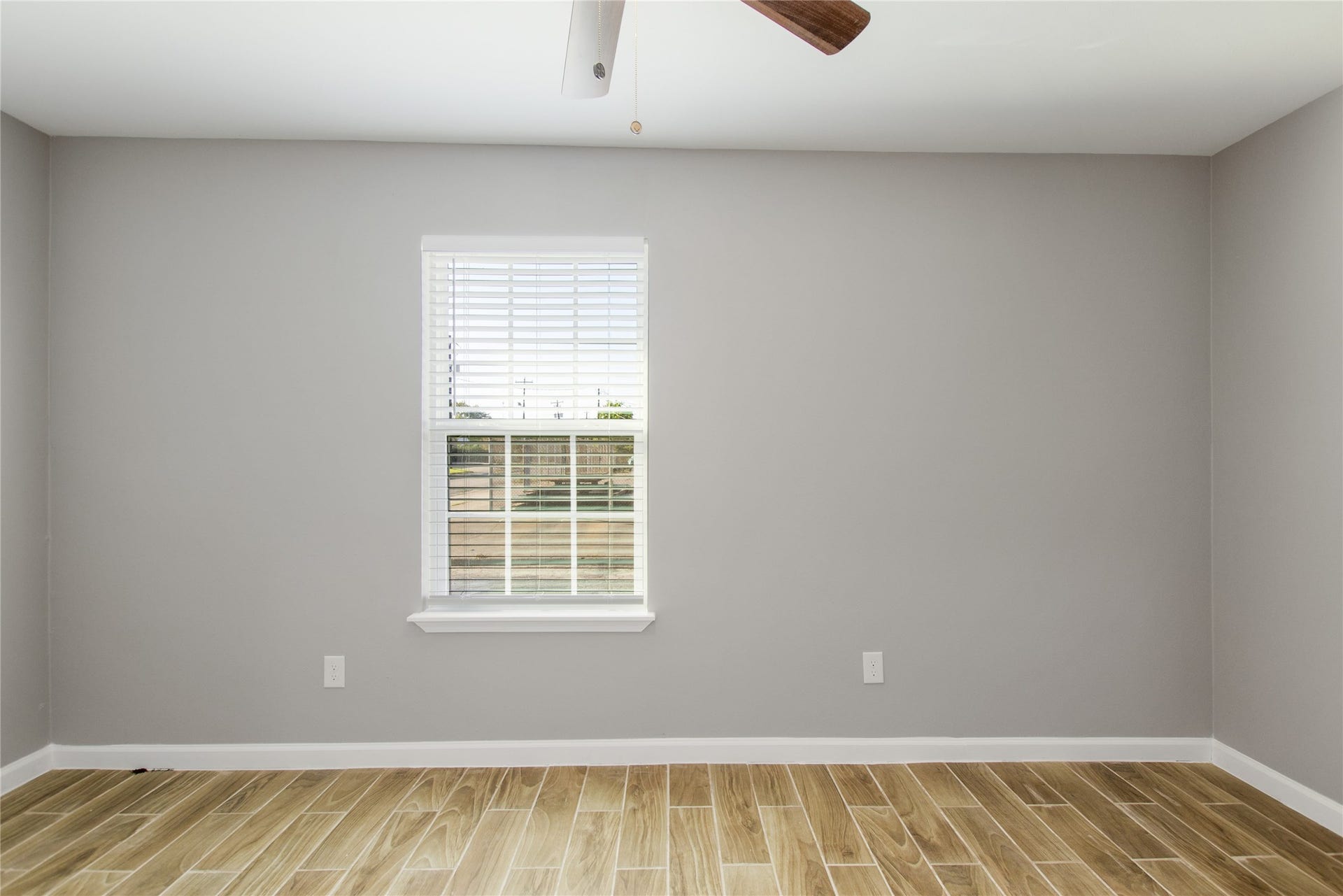 707 Hamon Drive, Pasadena, TX 77506