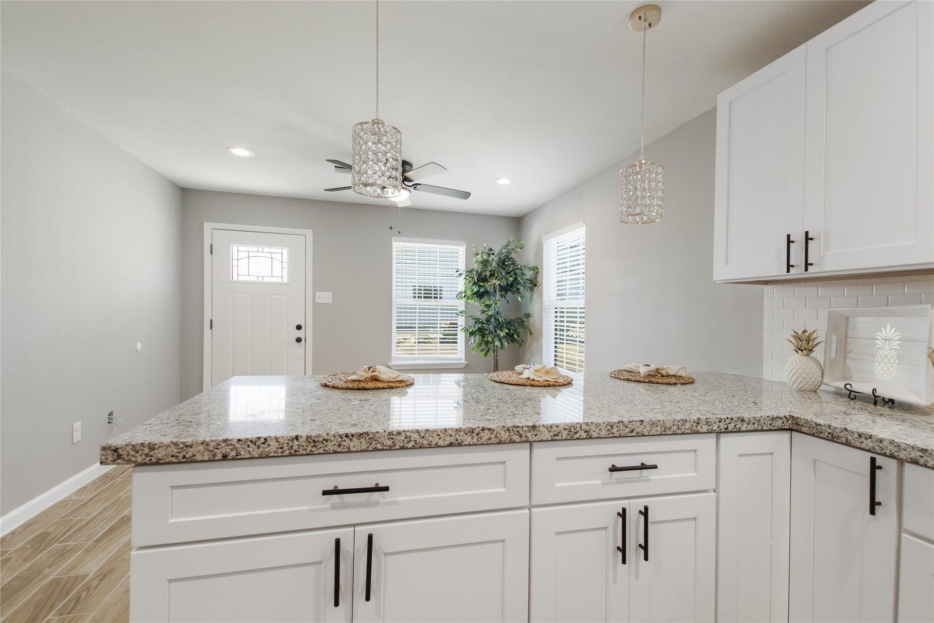 707 Hamon Drive, Pasadena, TX 77506