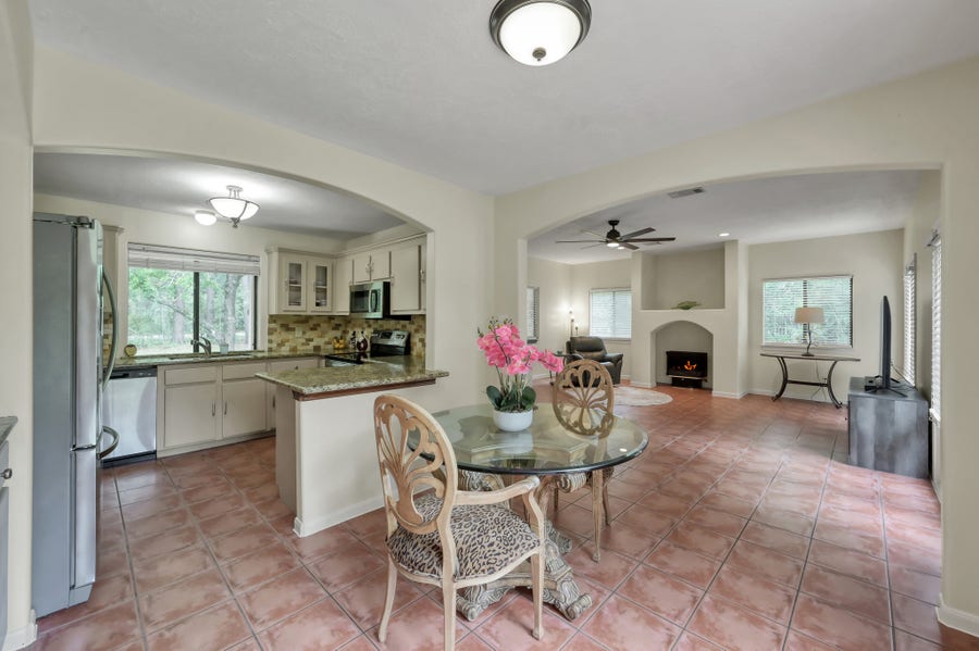 Property photo for 26302 Penguin Street, Magnolia, TX