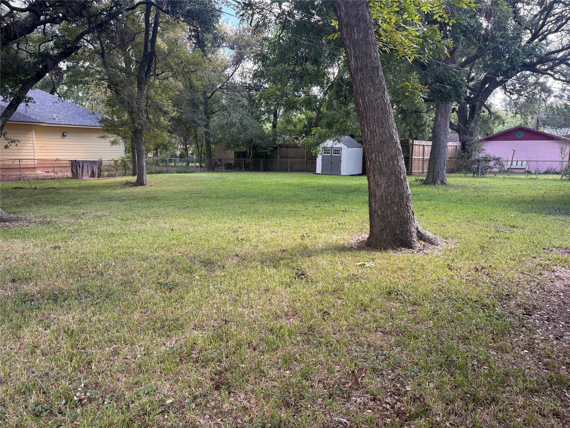 913 Meyers Street, Clute, TX 77531 913 Meyers Street, Clute, TX 77531