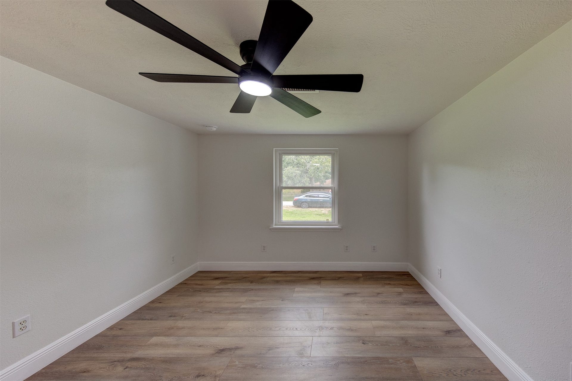 3115 Michael Street, Bacliff, TX 77518 Downstairs bedroom 2