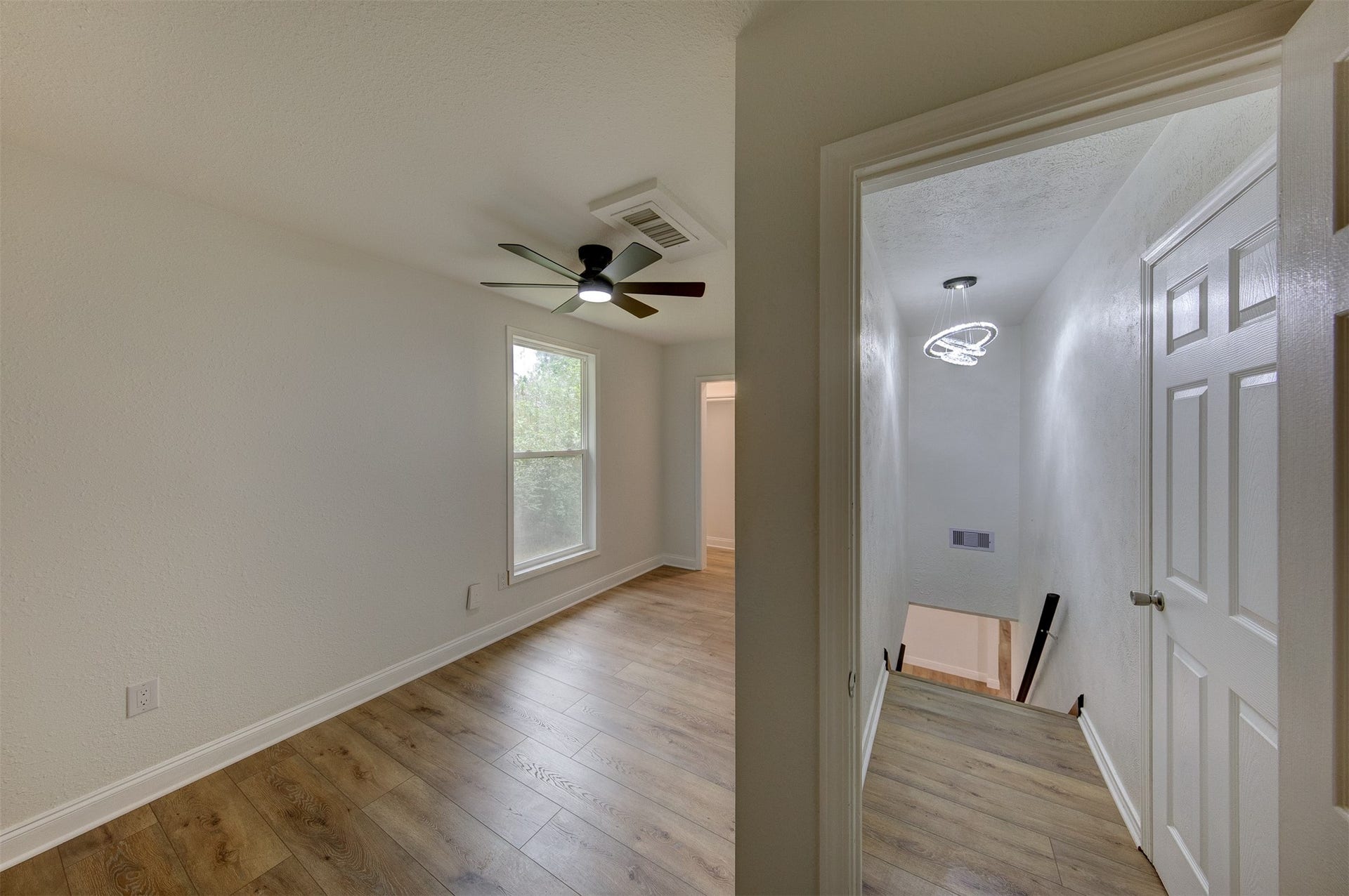 3115 Michael Street, Bacliff, TX 77518 second upstairs bedroom/ flex room