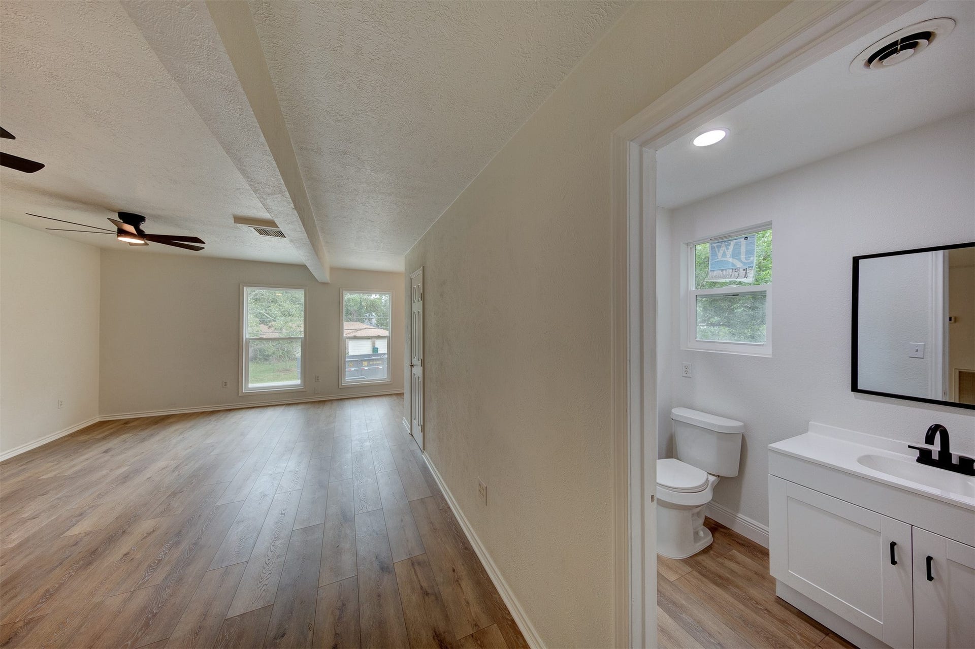 3115 Michael Street, Bacliff, TX 77518 Upstairs Primary bed