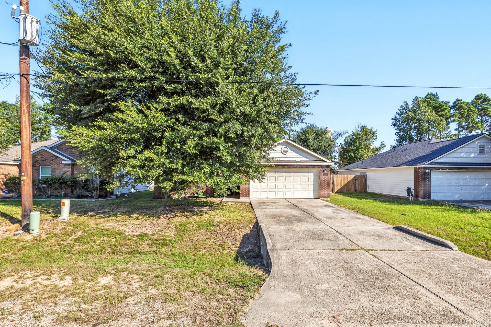 16205 Sun View Lane, Conroe, TX 77302