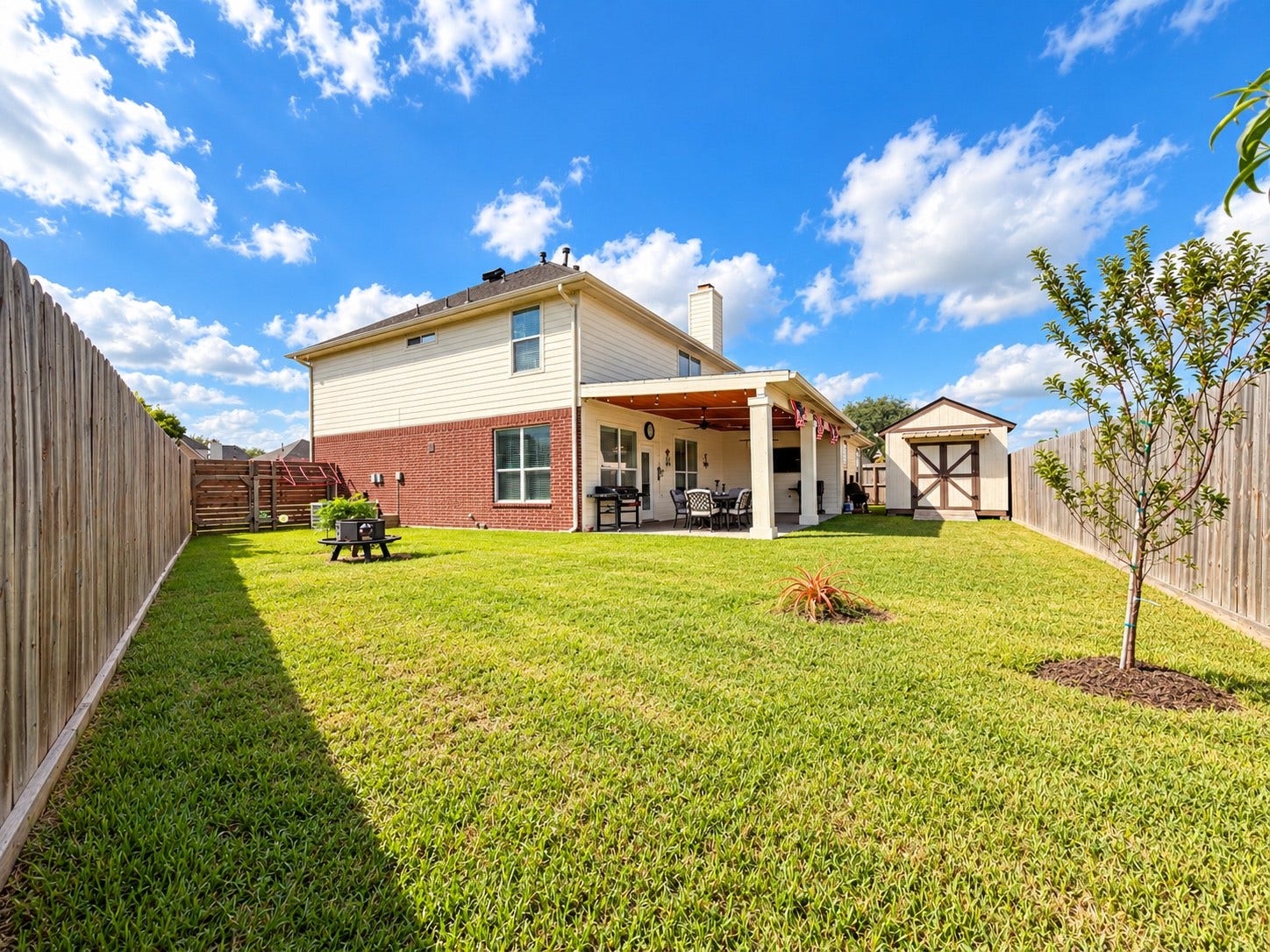 105 Kevin Court, La Porte, TX 77571 105 Kevin Court, La Porte, TX 77571