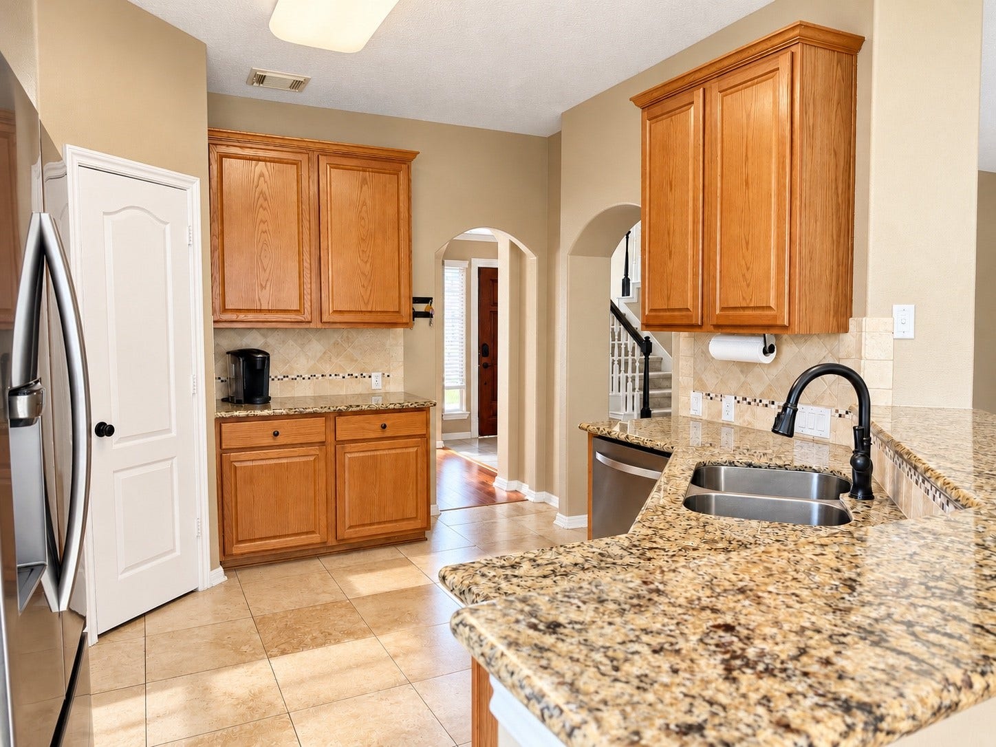105 Kevin Court, La Porte, TX 77571 105 Kevin Court, La Porte, TX 77571
