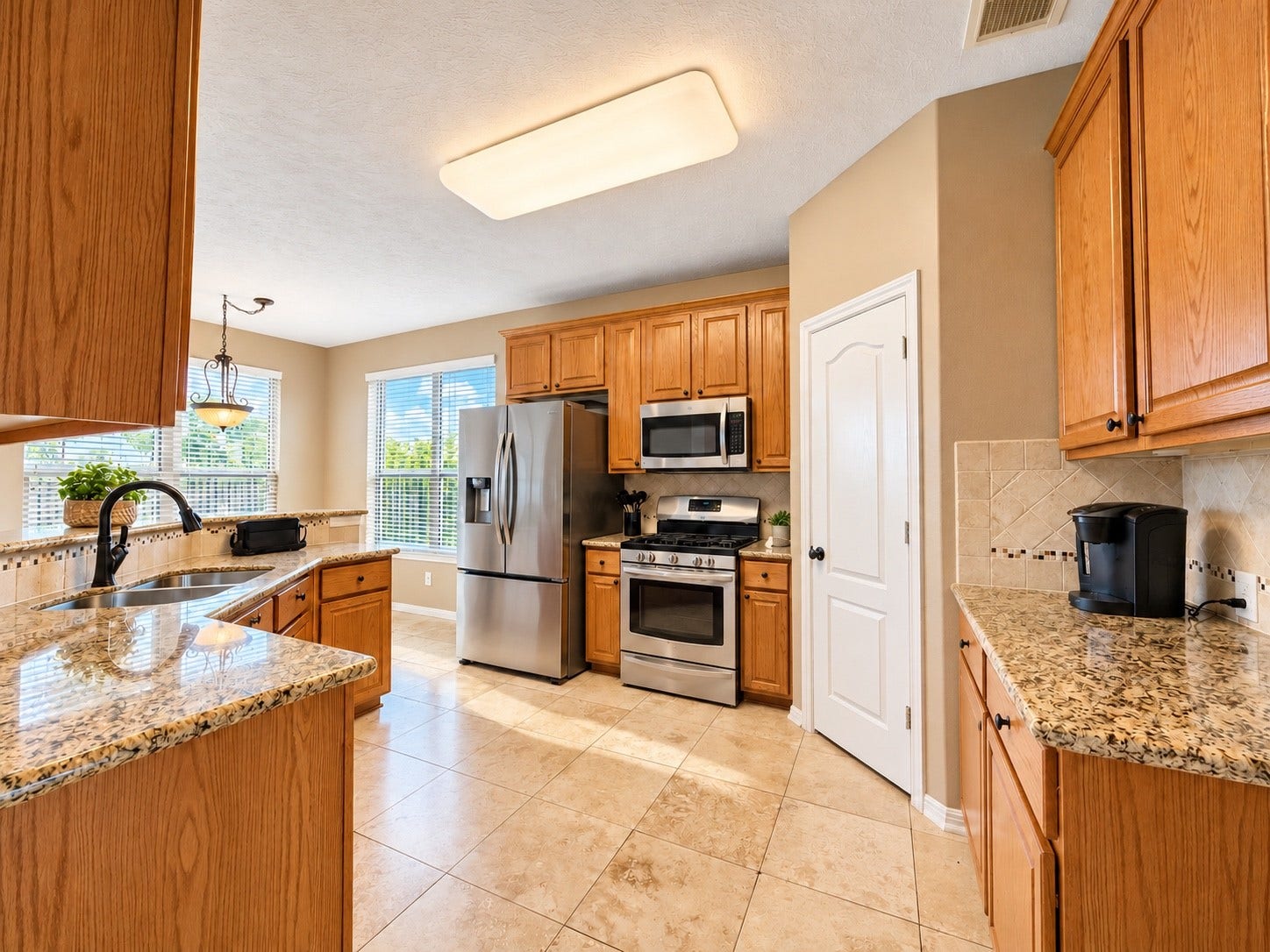 105 Kevin Court, La Porte, TX 77571 105 Kevin Court, La Porte, TX 77571