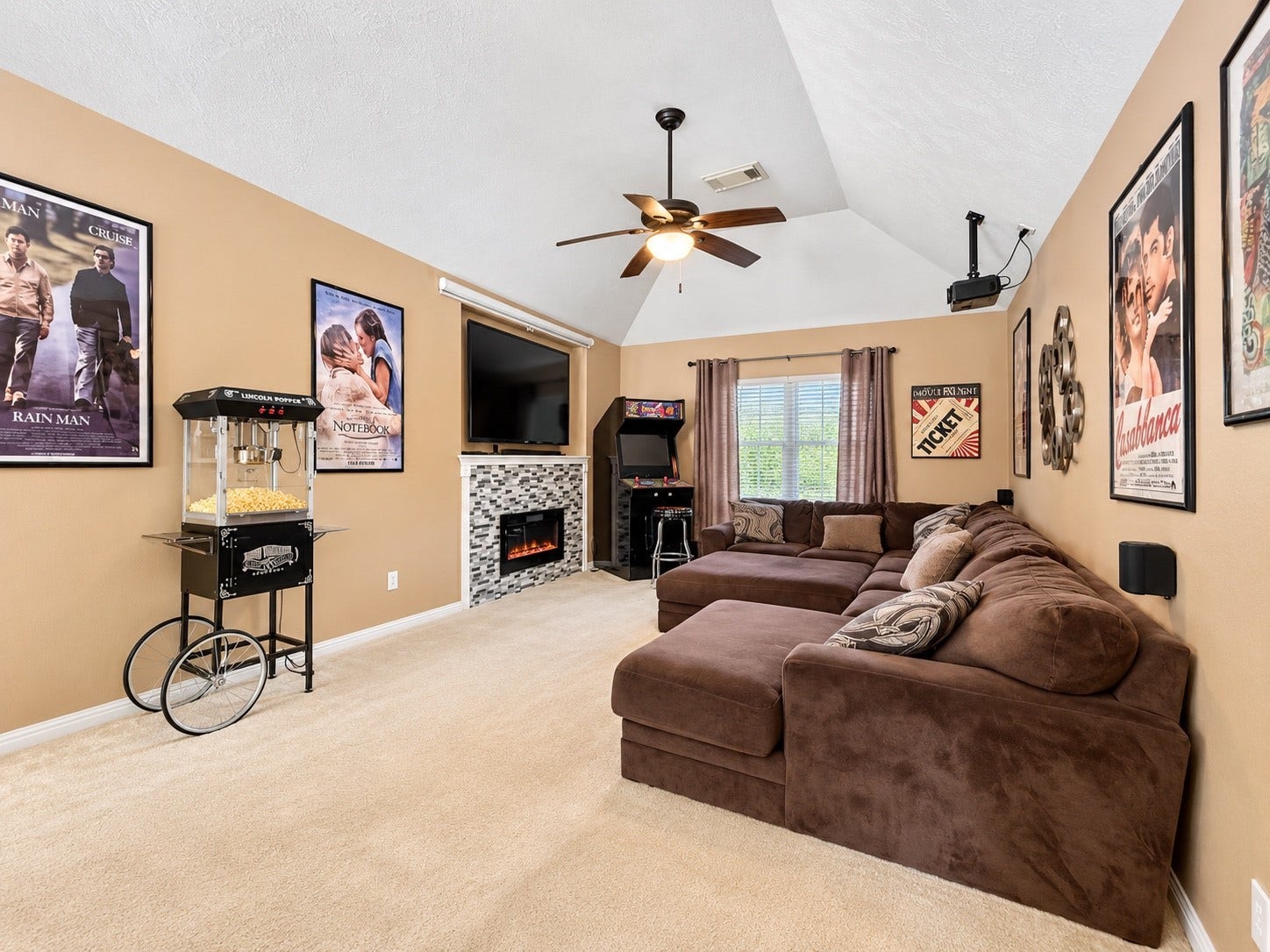 105 Kevin Court, La Porte, TX 77571 105 Kevin Court, La Porte, TX 77571