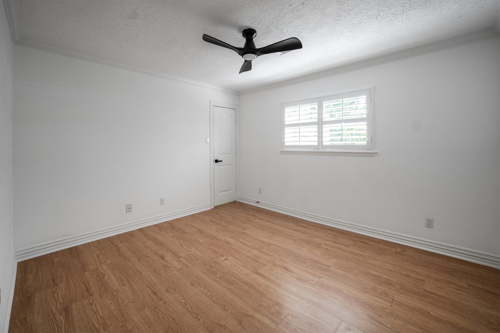 11611 Pinyon Place, The Woodlands, TX 77380 11611 Pinyon Place, The Woodlands, TX 77380