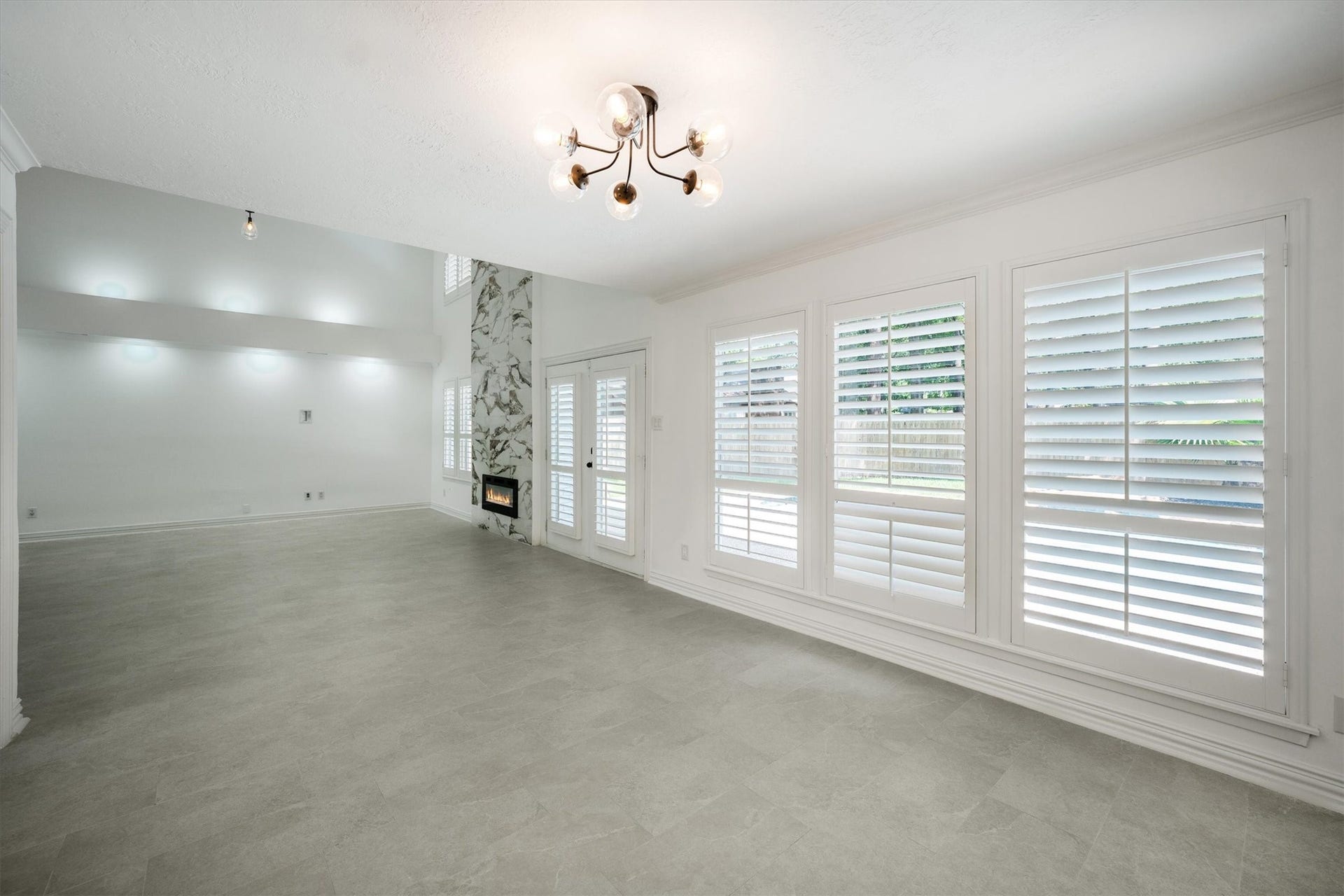 11611 Pinyon Place, The Woodlands, TX 77380 11611 Pinyon Place, The Woodlands, TX 77380