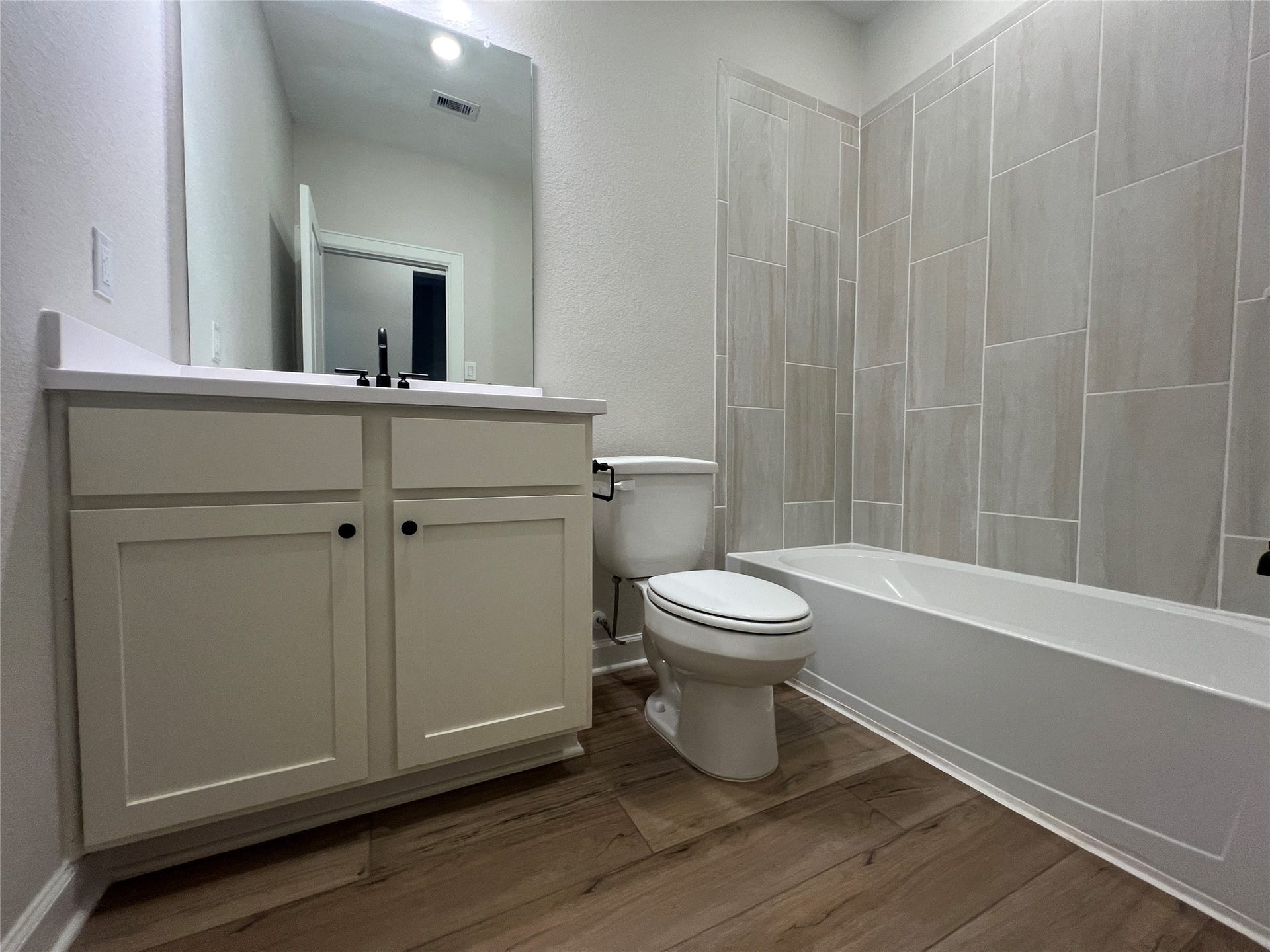 3077 Sunmoon Lane, Katy, TX 77493 3077 Sunmoon Lane, Katy, TX 77493