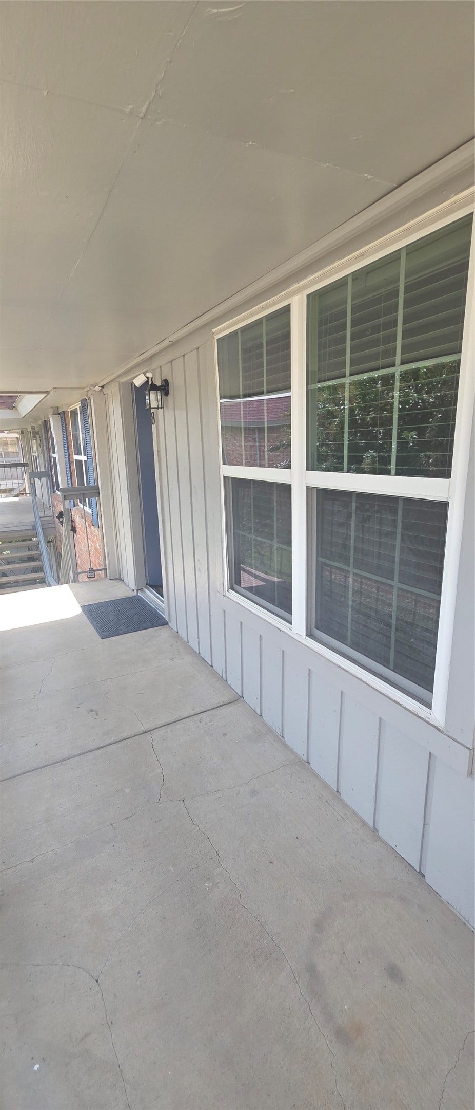 2350 Bering Drive, Houston, TX 77057 2350 Bering Drive, Houston, TX 77057