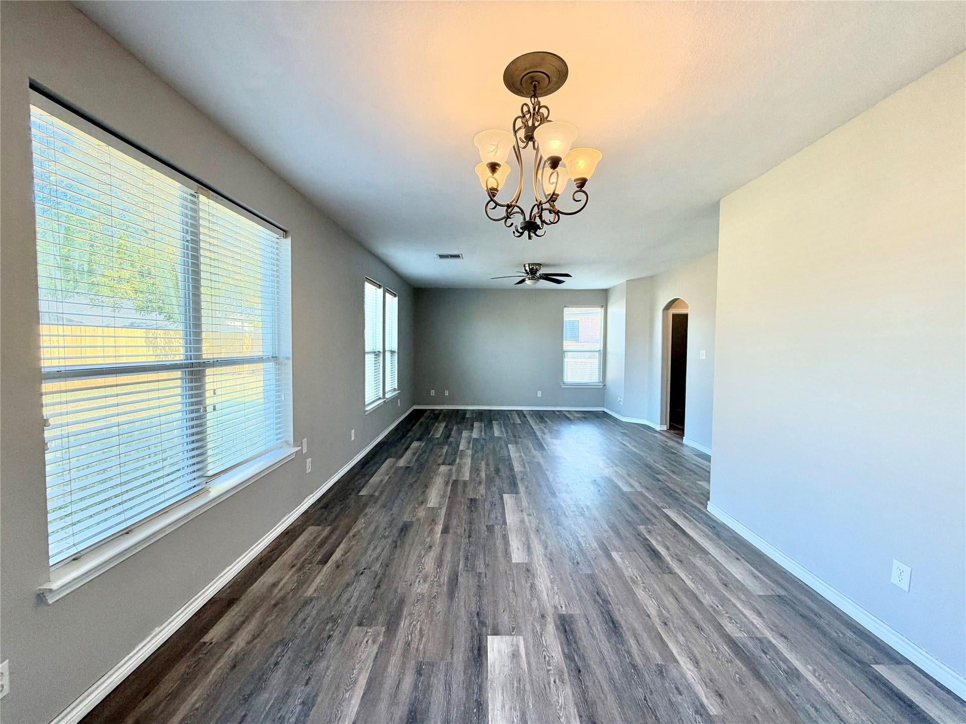 7818 Red Oak Lane, Texas City, TX 77591 7818 Red Oak Lane, Texas City, TX 77591