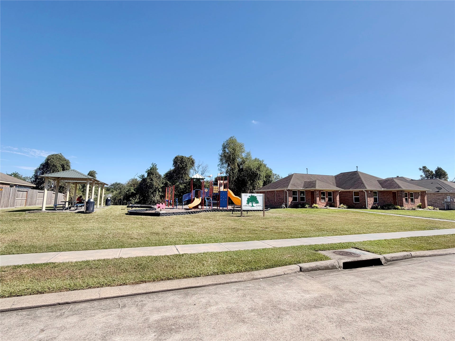 7818 Red Oak Lane, Texas City, TX 77591 7818 Red Oak Lane, Texas City, TX 77591