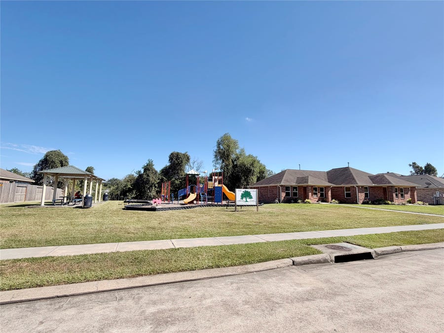 Property photo for 7818 Red Oak Lane, Texas City, TX